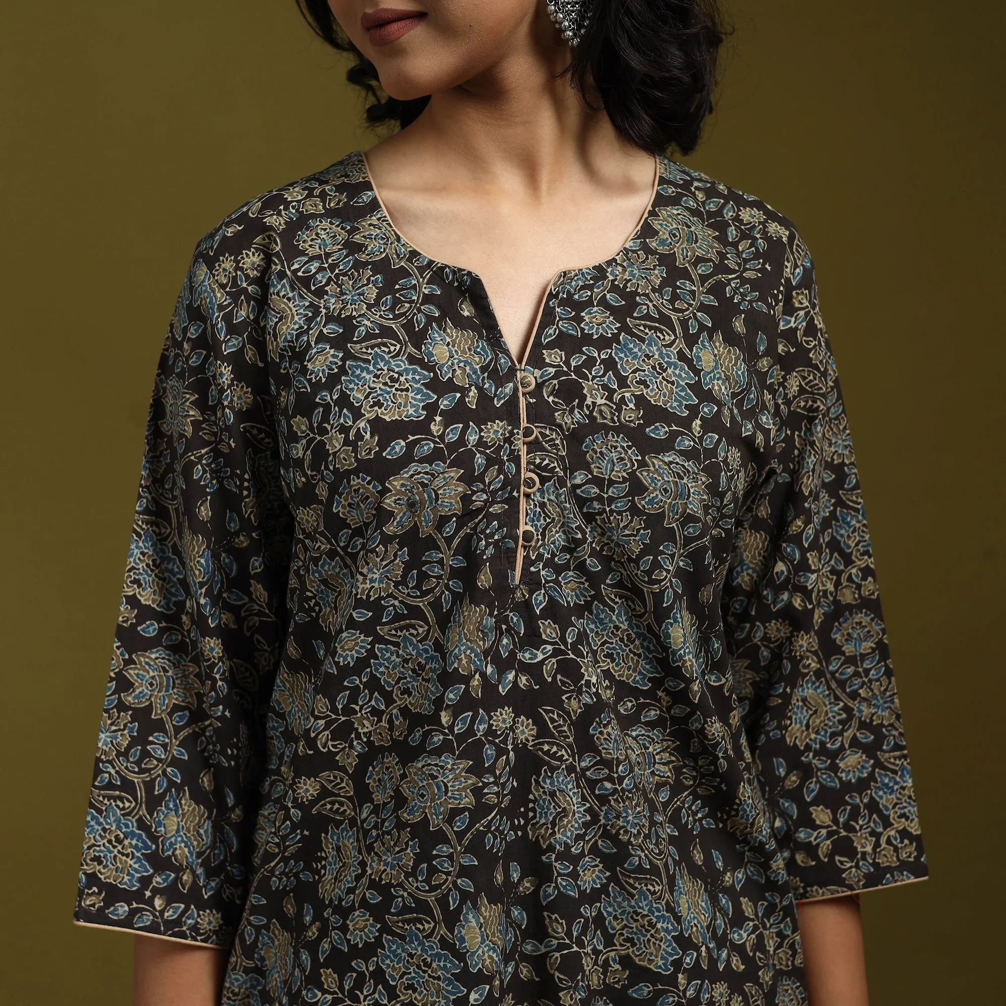 Black - Natural Dyed Cotton Block Print Straight Ajrakh Kurta for women 04 sold by Itokri product image thumbnail 4