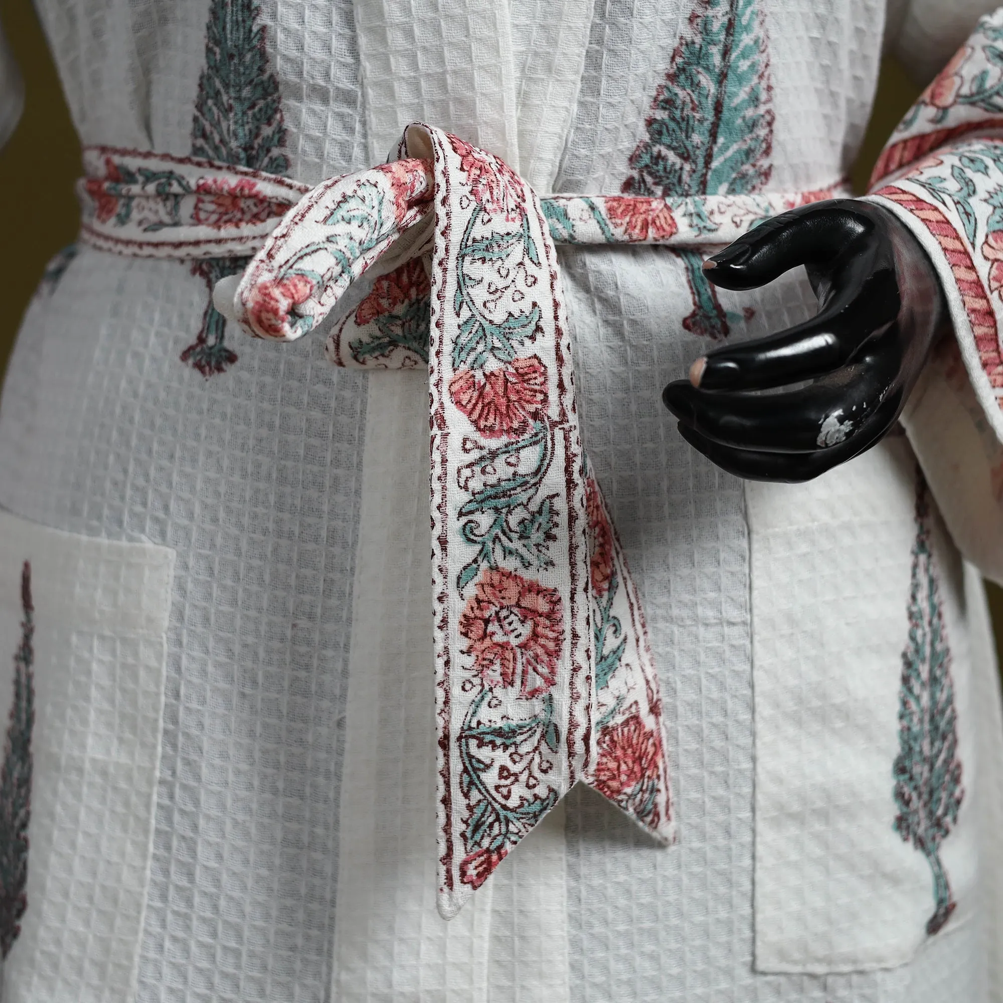 White - Sanganeri Block Print Waffle Weave Handwoven Bath Robe 20 sold by Itokri product image thumbnail 4