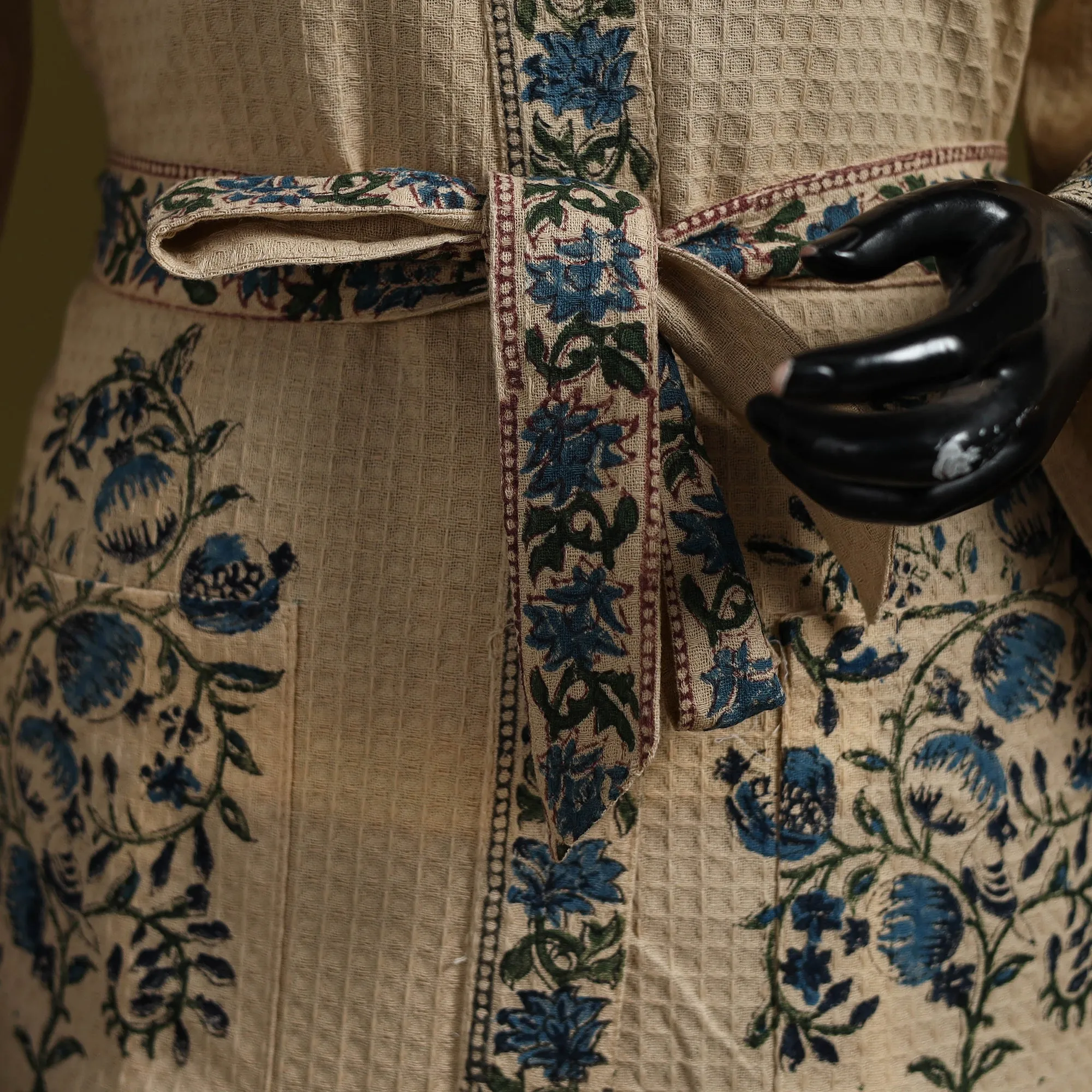 Beige - Sanganeri Block Print Waffle Weave Handwoven Bath Robe 15 sold by Itokri product image thumbnail 4