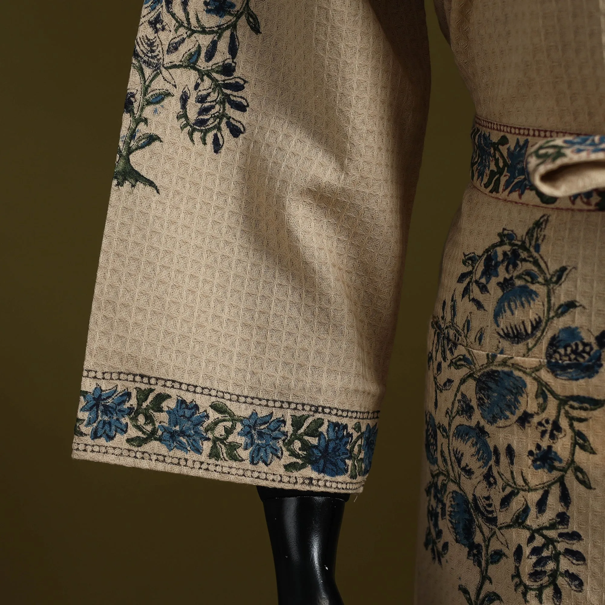 Beige - Sanganeri Block Print Waffle Weave Handwoven Bath Robe 15 sold by Itokri product image thumbnail 3