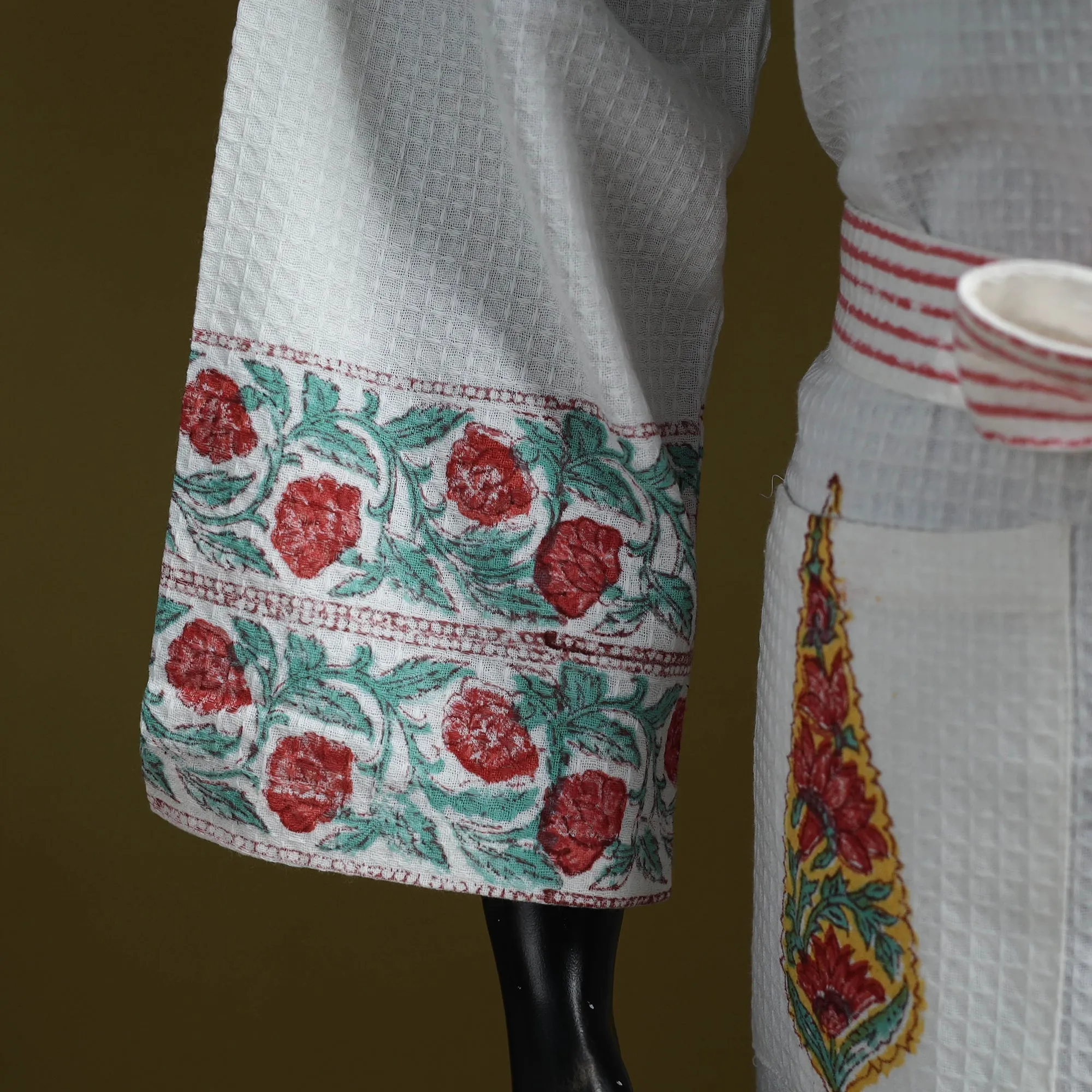 White - Sanganeri Block Print Waffle Weave Handwoven Bath Robe 10 sold by Itokri product image thumbnail 3