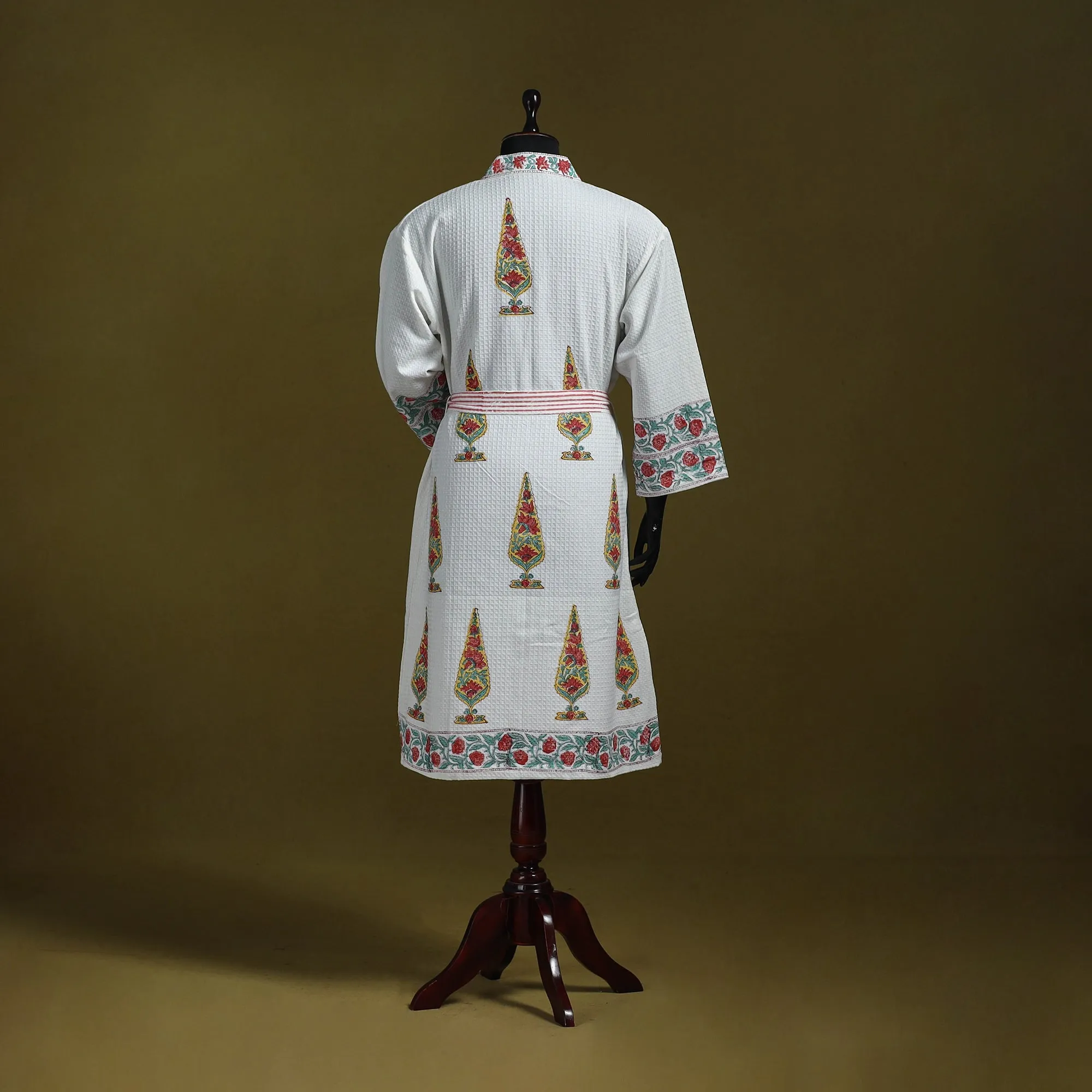 White - Sanganeri Block Print Waffle Weave Handwoven Bath Robe 10 sold by Itokri product image thumbnail 5