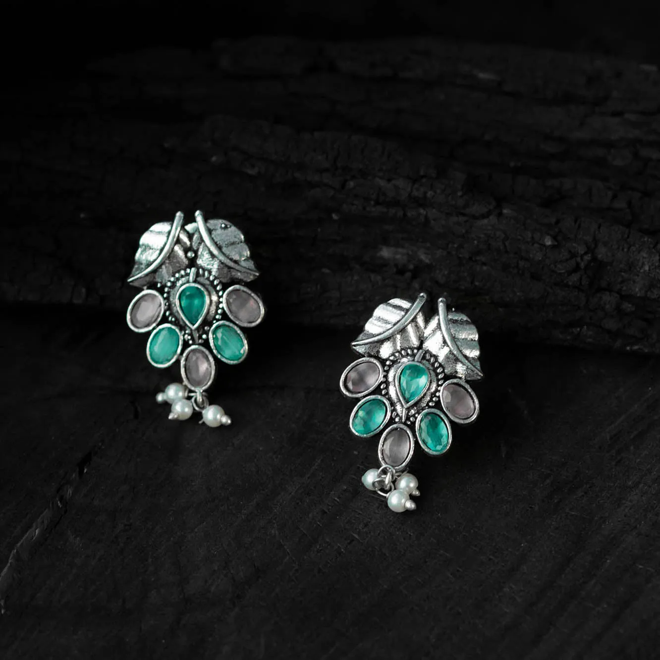 Multicolor - Saanjh Bela Leaves Oxidised Necklace Set sold by Itokri product image thumbnail 5