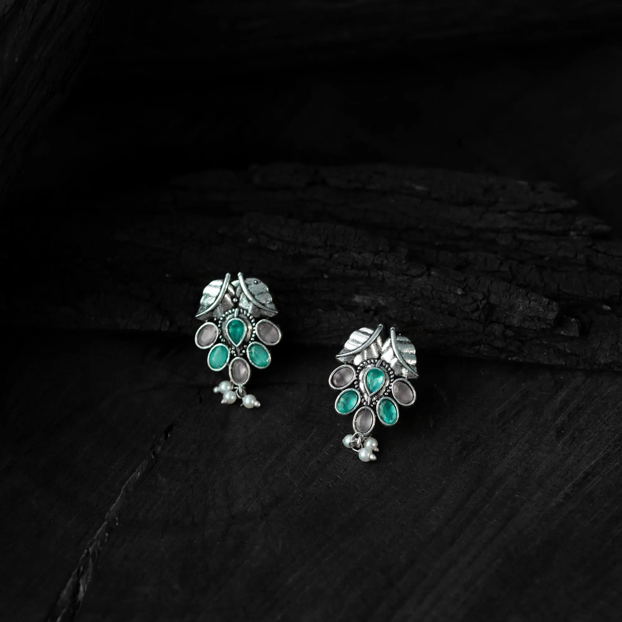 Multicolor - Saanjh Bela Leaves Oxidised Necklace Set sold by Itokri product image thumbnail 4