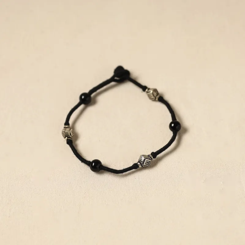 Black - Patwa Thread & Bead Work Anklet by Kailash Patwa 86 made by Itokri