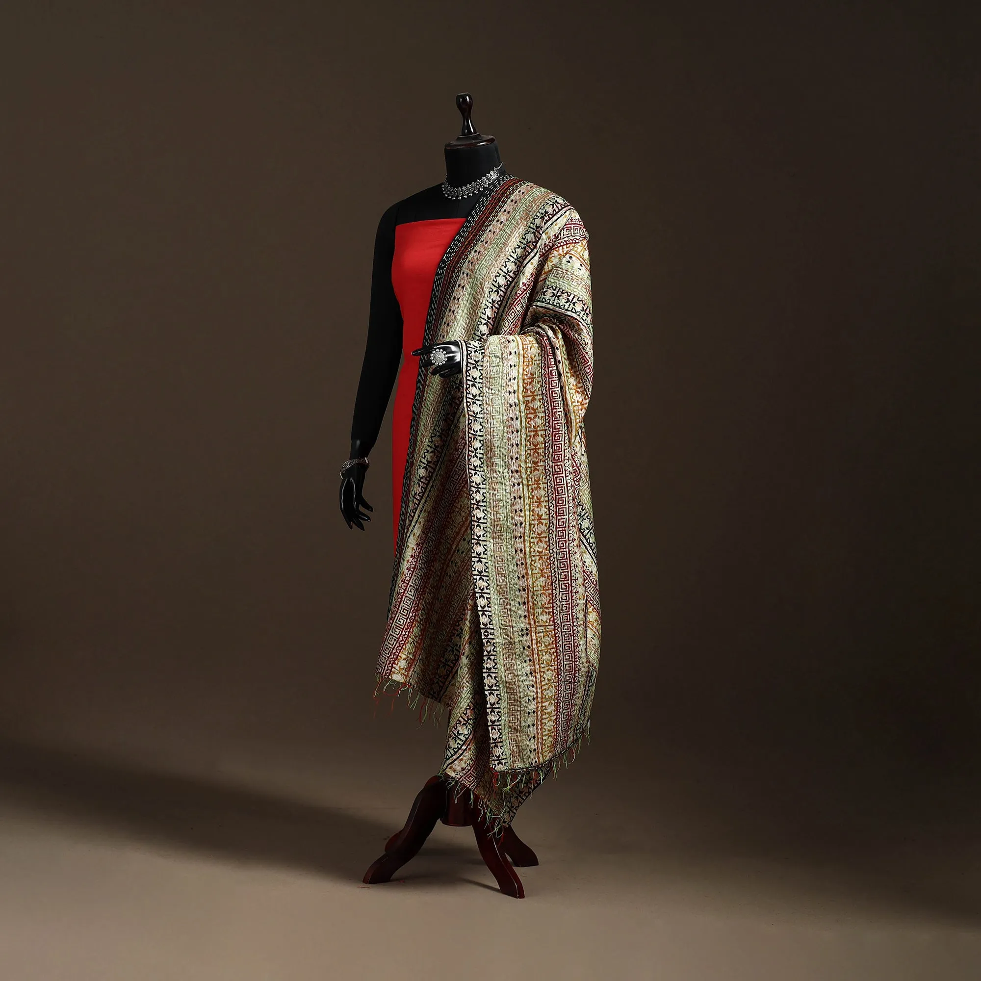 Multicolor - Bengal Hand Embroidery Patchwork Reversible Silk Kantha Dupatta 47 sold by Itokri product image thumbnail 5