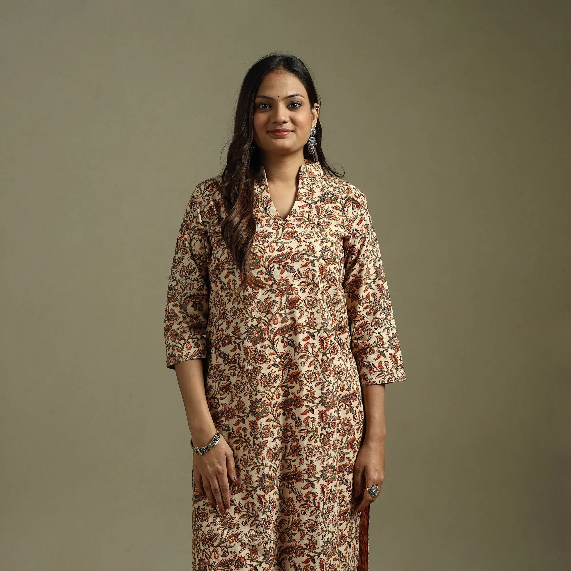 Beige - Pedana Block Print Natural Dyed Cotton Straight Kalamkari Kurta 04 sold by Itokri product image thumbnail 2