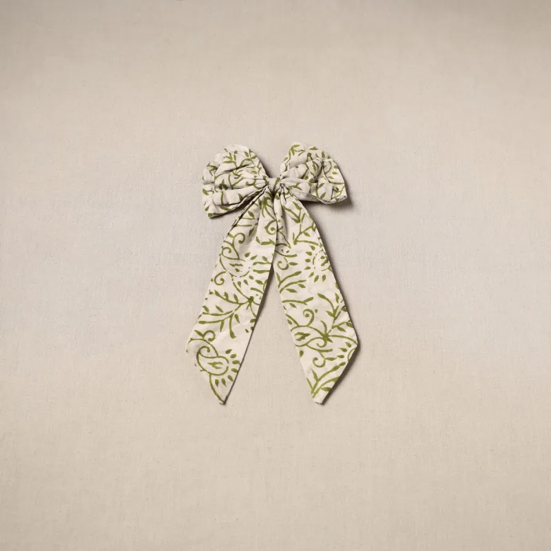 White - Handmade Women's Bow Hair Clip 45 sold by Itokri