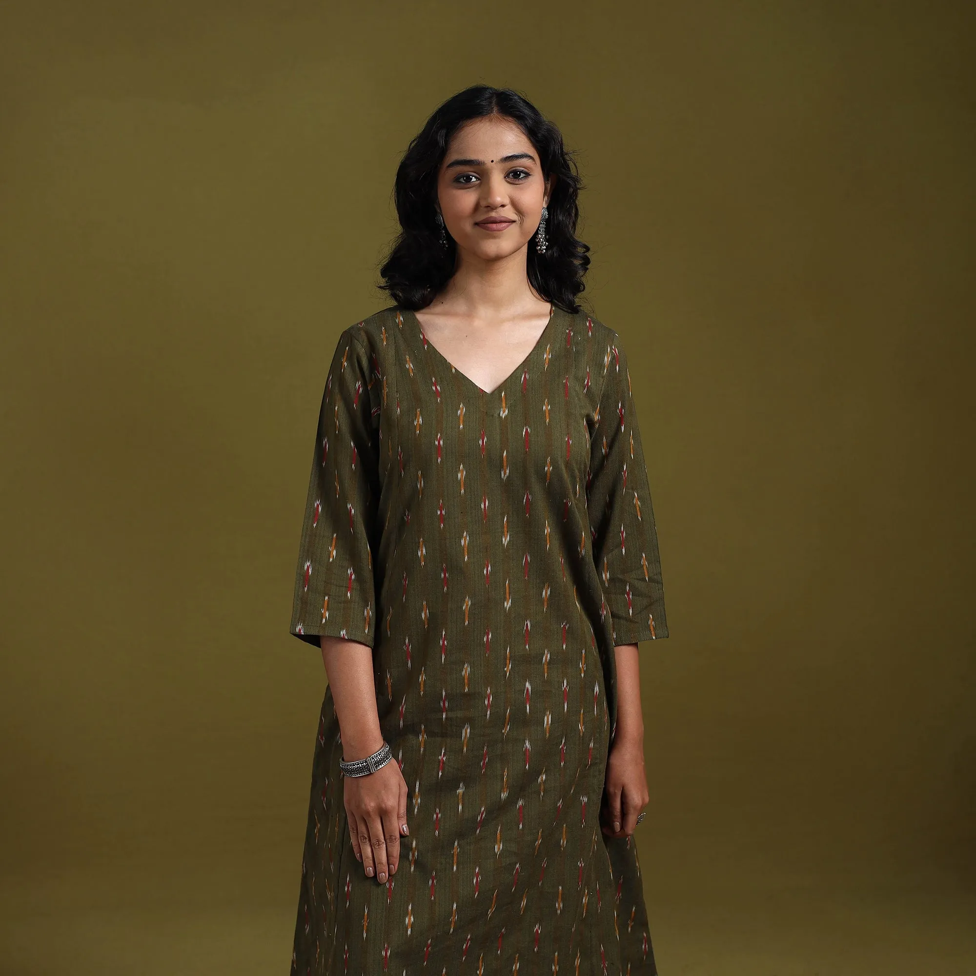 Green - Cotton A-Line Pochampally Ikat Kurta for women 25 sold by Itokri product image thumbnail 2