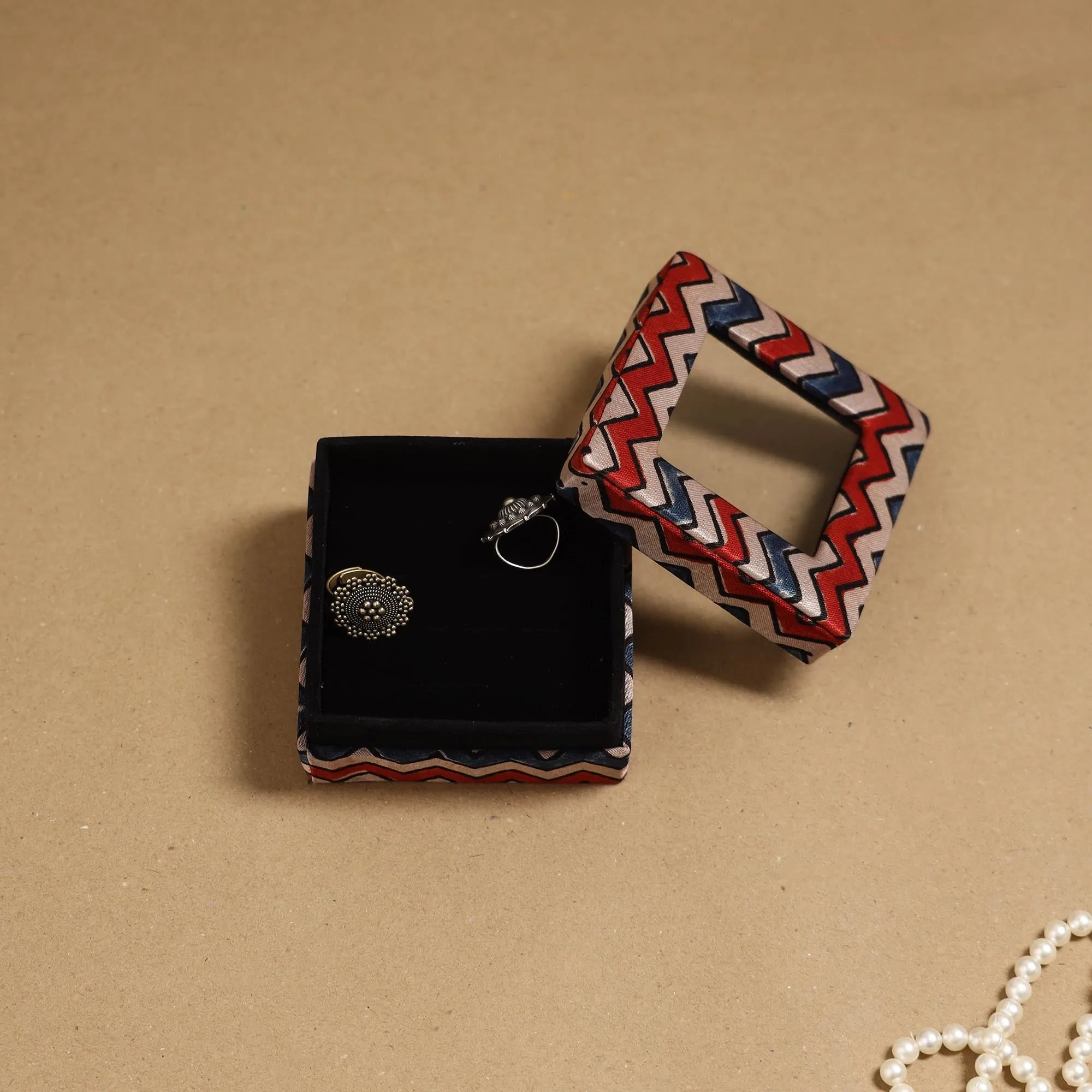 Multicolor - Handcrafted Printed Fabric Ring/Earring Box 59 sold by Itokri product image thumbnail 4