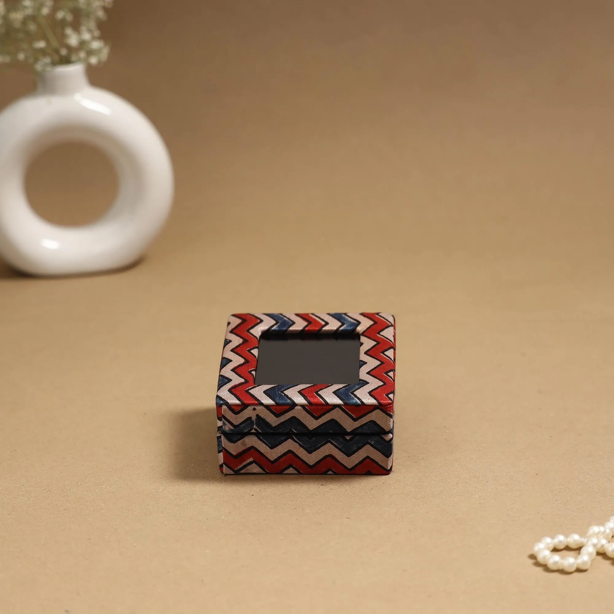 Multicolor - Handcrafted Printed Fabric Ring/Earring Box 59 sold by Itokri product image thumbnail 3