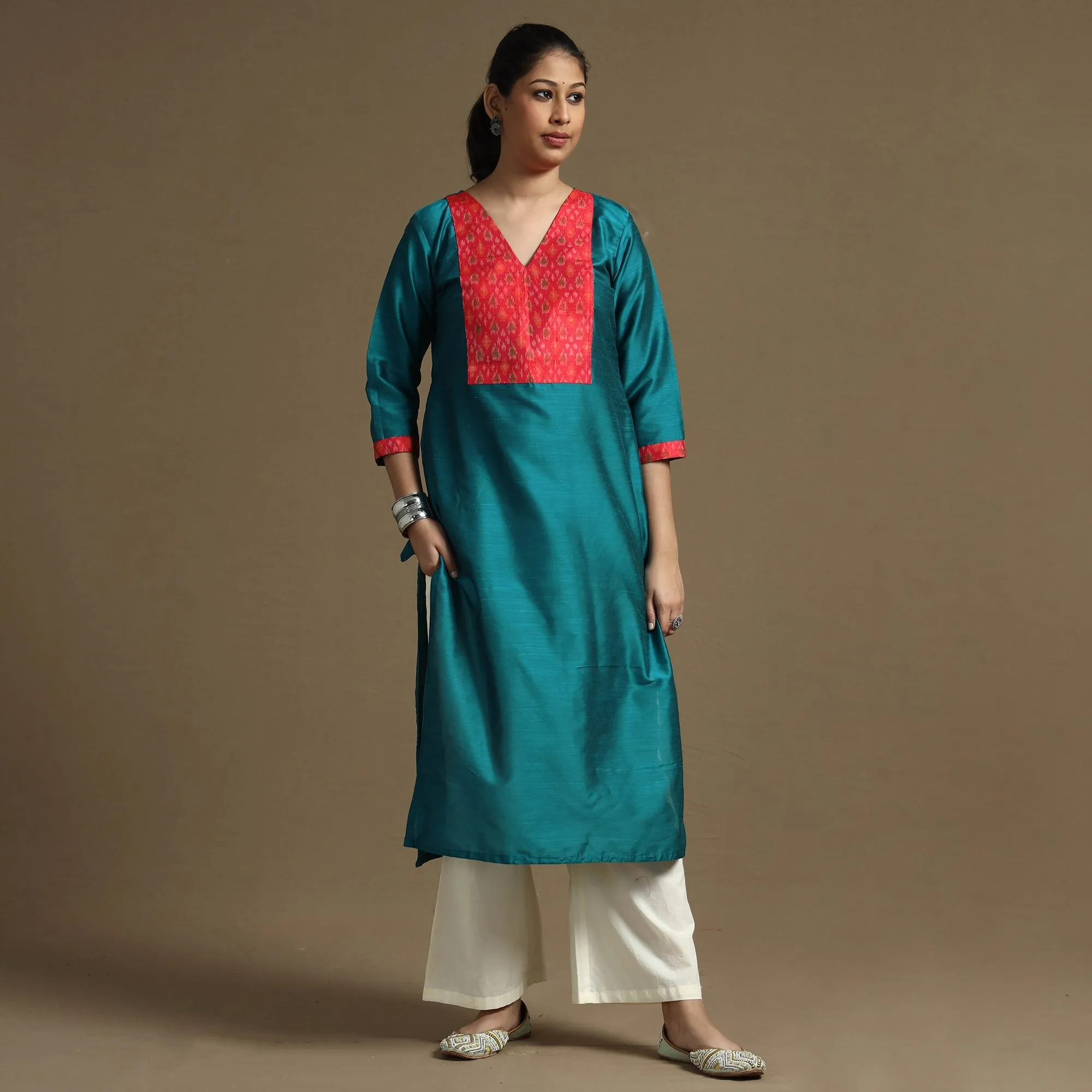 Blue - Plain Solid Slub Silk Straight Kurta sold by Itokri product image thumbnail 3