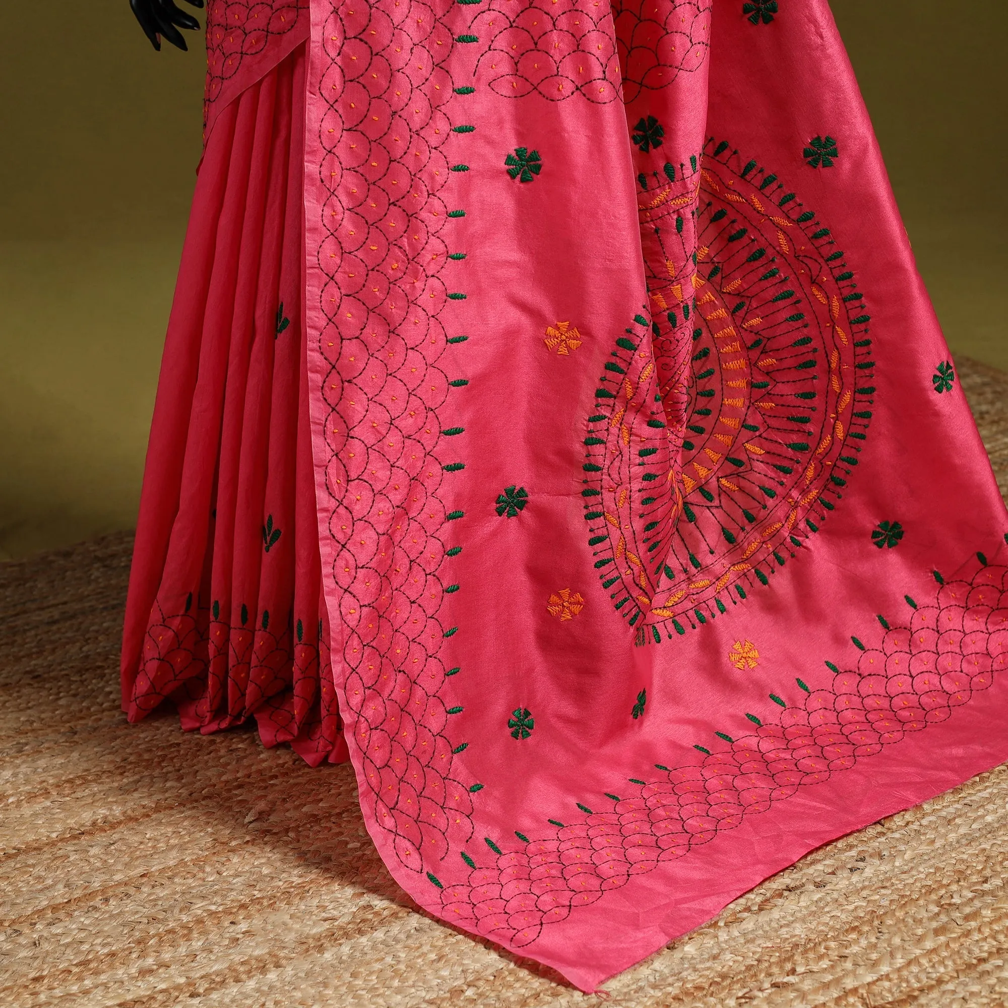 Pink - Bengal Hand Embroidery Silk Nakshi Kantha Saree 65 sold by Itokri product image thumbnail 4