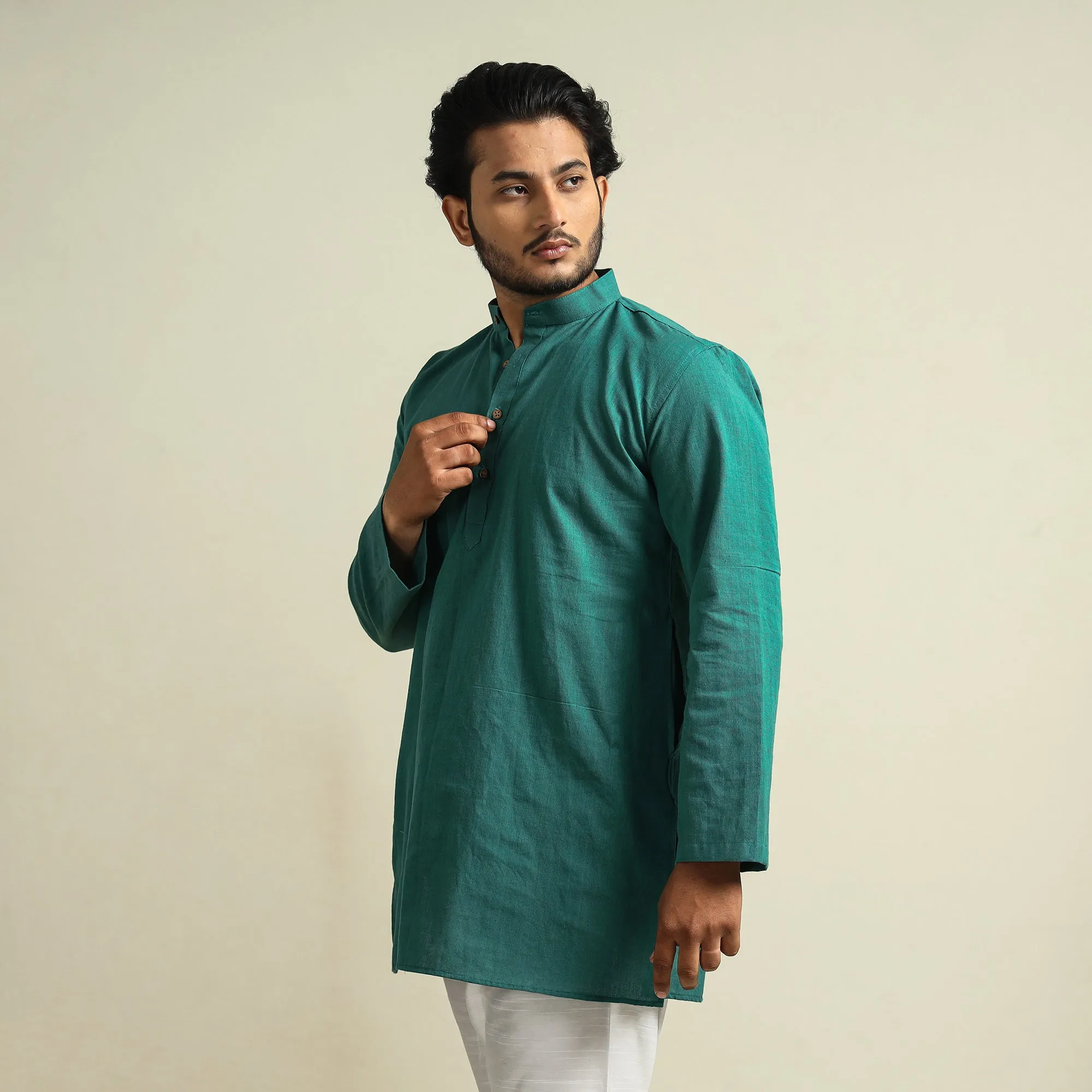 Green - Plain Handloom Cotton Men Short Kurta sold by Itokri product image thumbnail 3