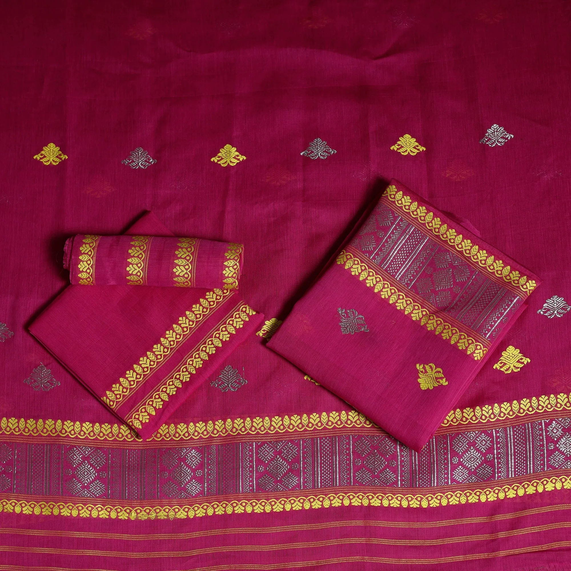 Pink - Assam Handloom Silk Cotton Mekhela Chador with Blouse Piece 01 sold by Itokri product image thumbnail 3