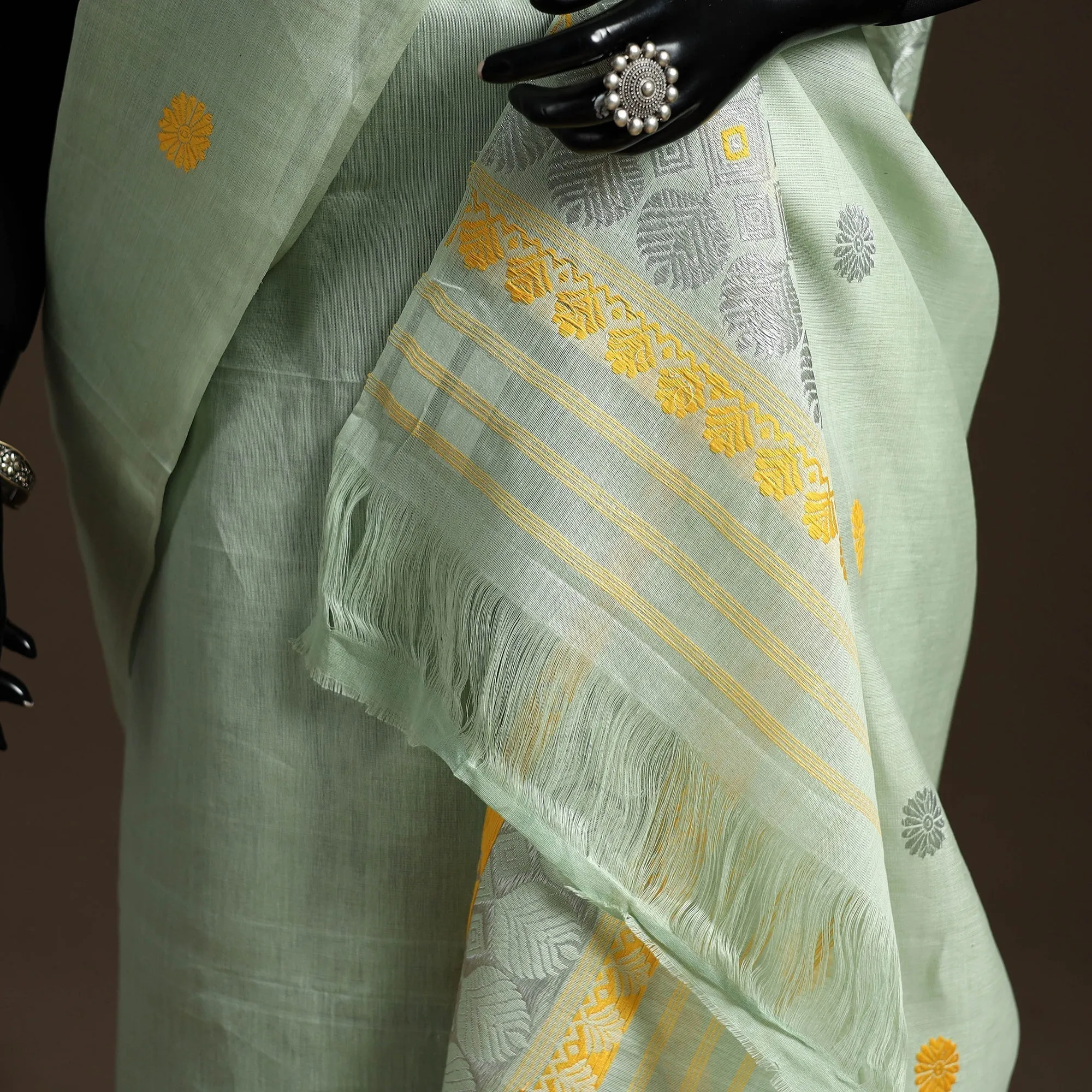 Green - Assam Handloom Silk Cotton Mekhela Chador with Blouse Piece 16 sold by Itokri product image thumbnail 4