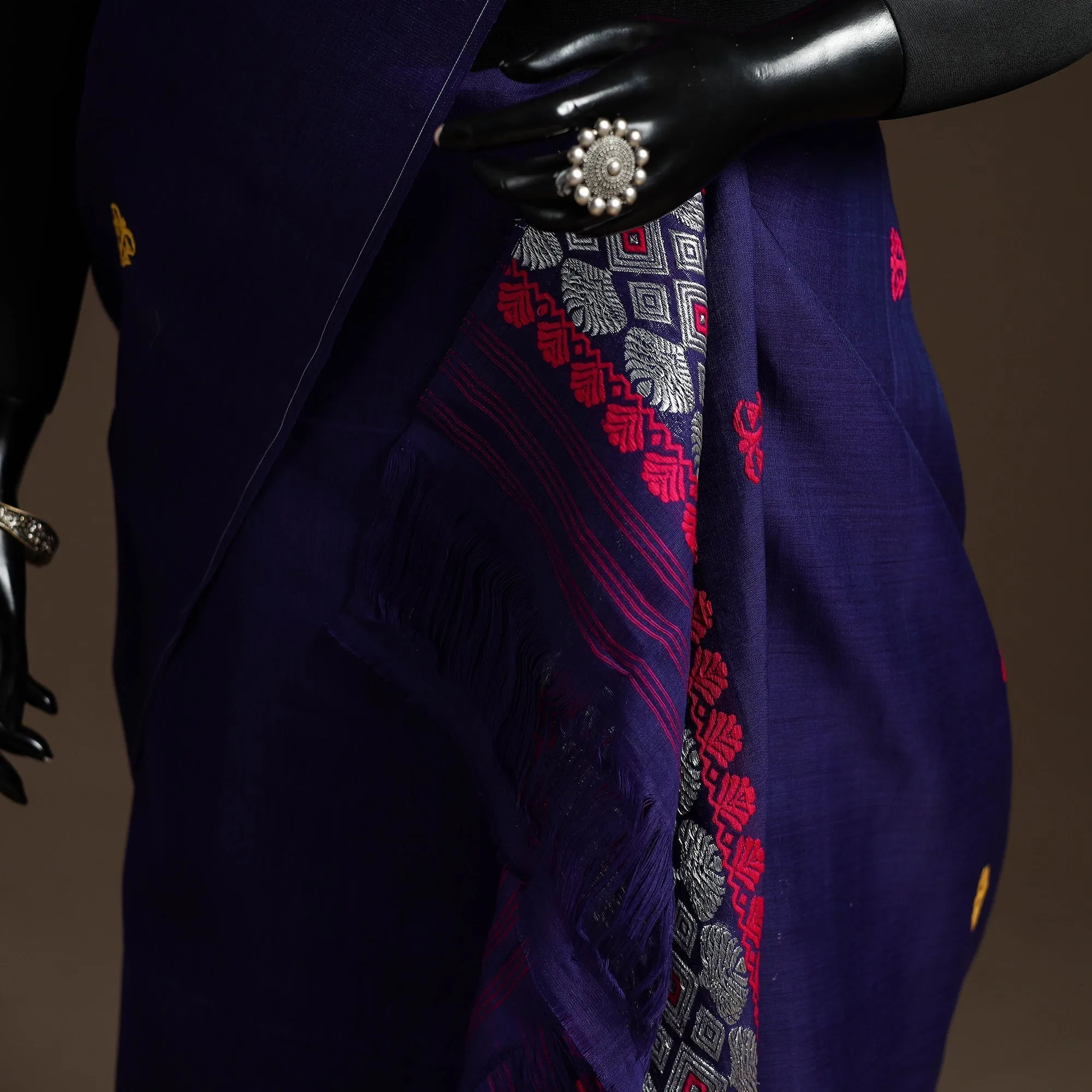 Blue - Assam Handloom Silk Cotton Mekhela Chador with Blouse Piece 26 sold by Itokri product image thumbnail 4