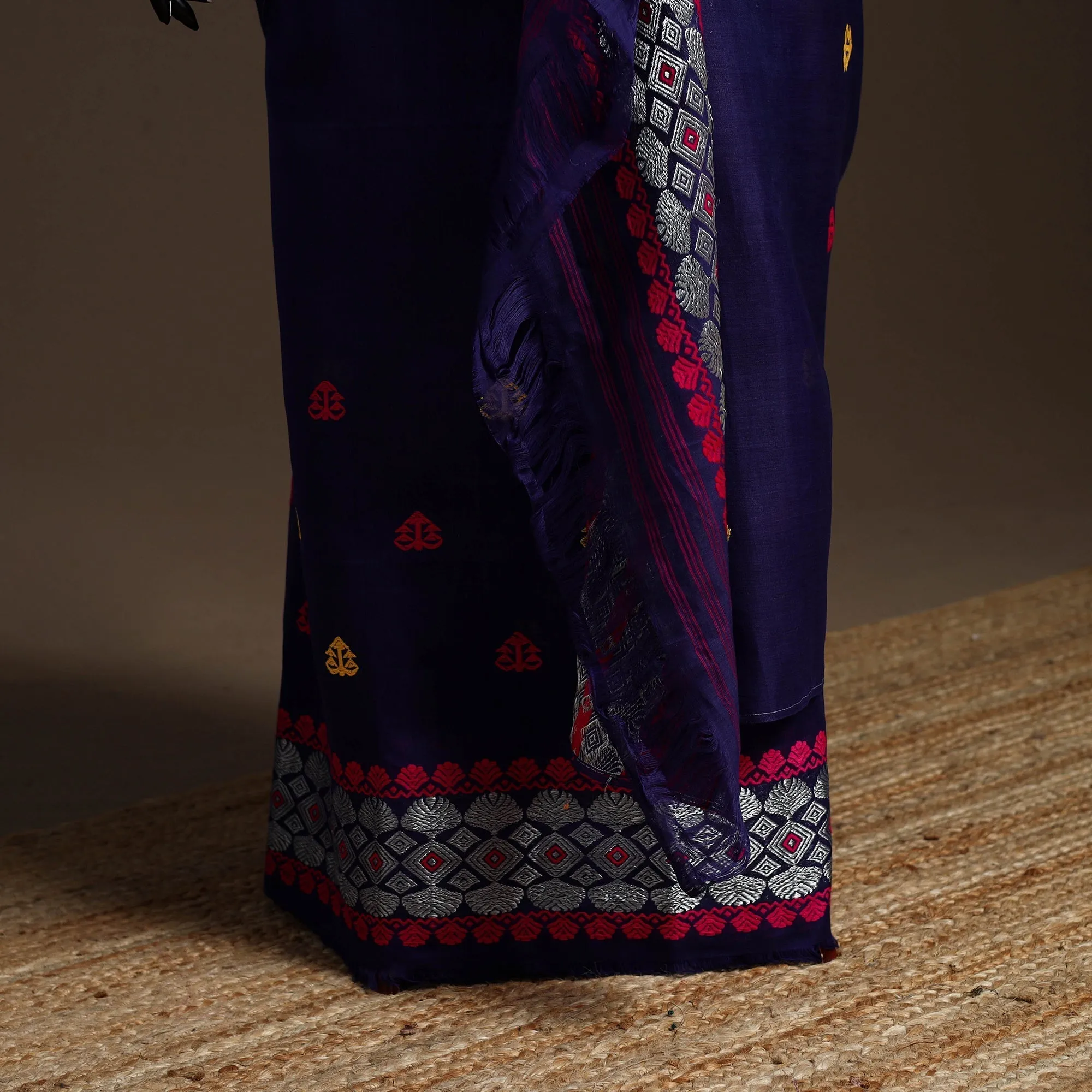 Blue - Assam Handloom Silk Cotton Mekhela Chador with Blouse Piece 26 sold by Itokri product image thumbnail 5