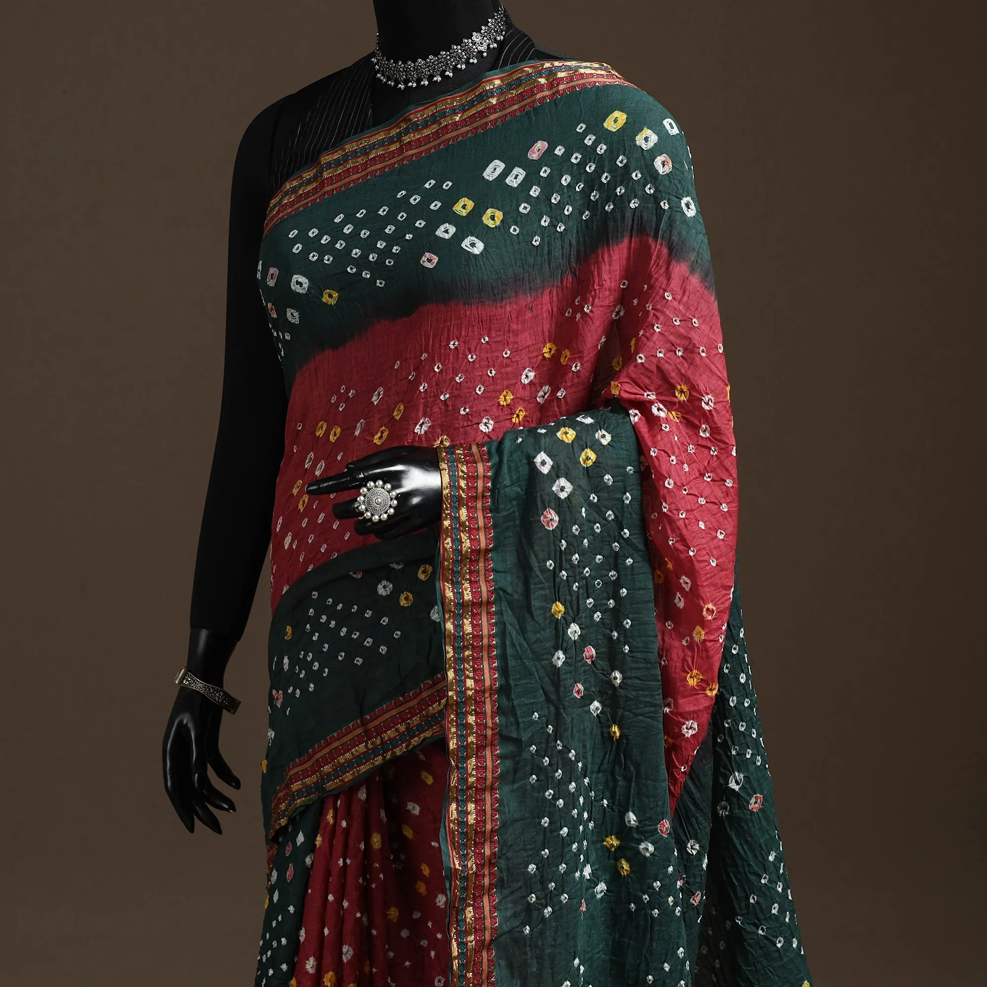 Green - Kutch Tie-Dye Cotton Bandhani Saree with Blouse Piece 29 sold by Itokri product image thumbnail 2