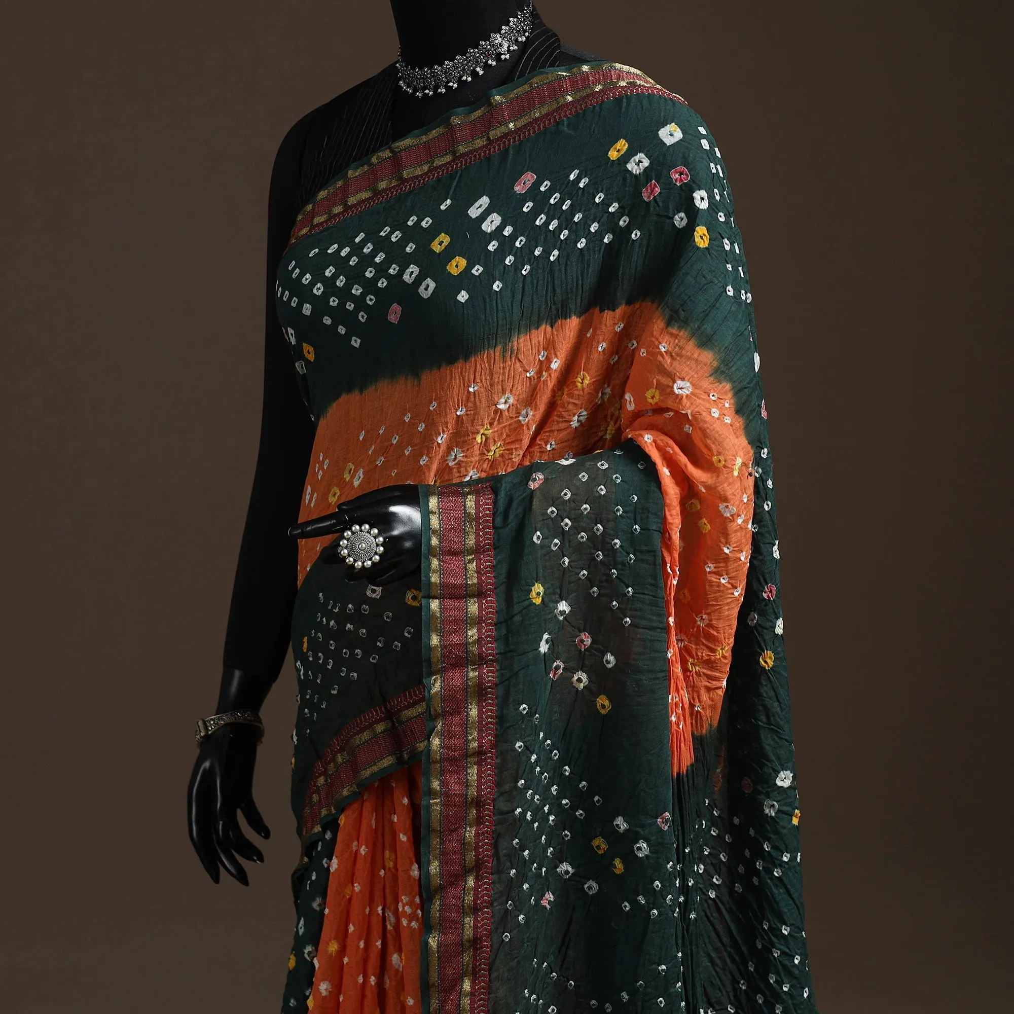 Green - Kutch Tie-Dye Cotton Bandhani Saree with Blouse Piece 27 sold by Itokri product image thumbnail 2
