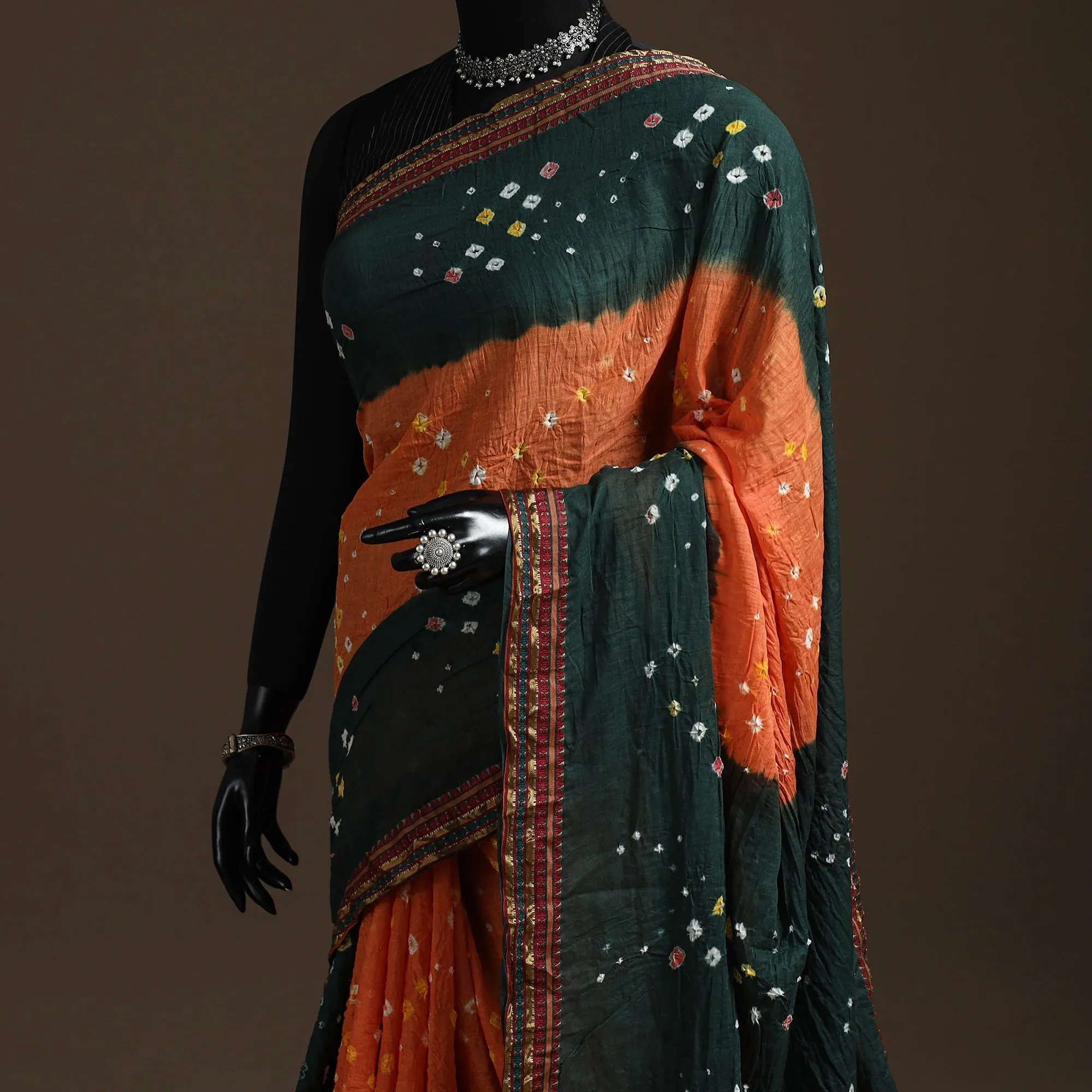Green - Kutch Tie-Dye Cotton Bandhani Saree with Blouse Piece 26 sold by Itokri product image thumbnail 2