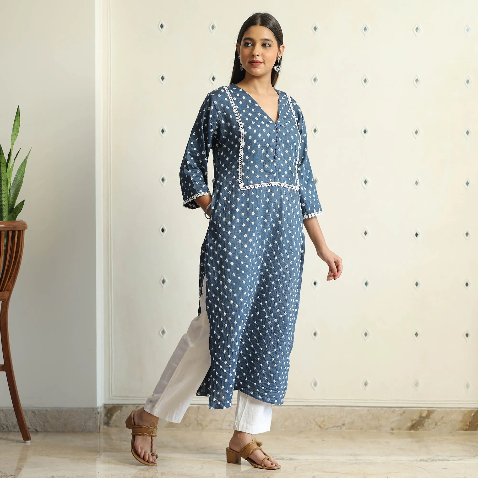 Blue - Bandhani Tie-dye Cotton Straight Kurta 07 sold by Itokri product image thumbnail 3