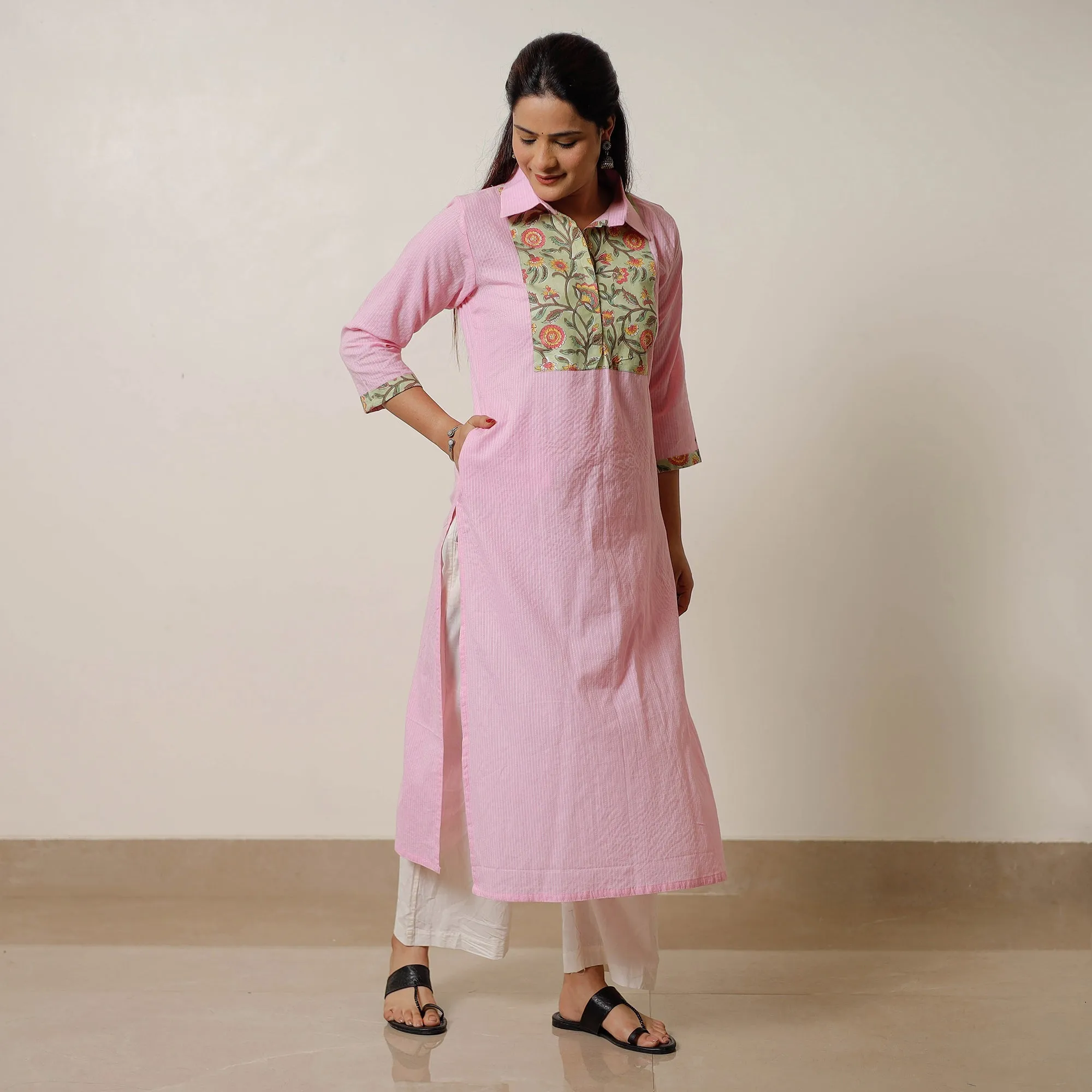 Pink - Running Stitch Cotton Straight Kurta with Sanganeri Patchwork 01 sold by Itokri product image thumbnail 3