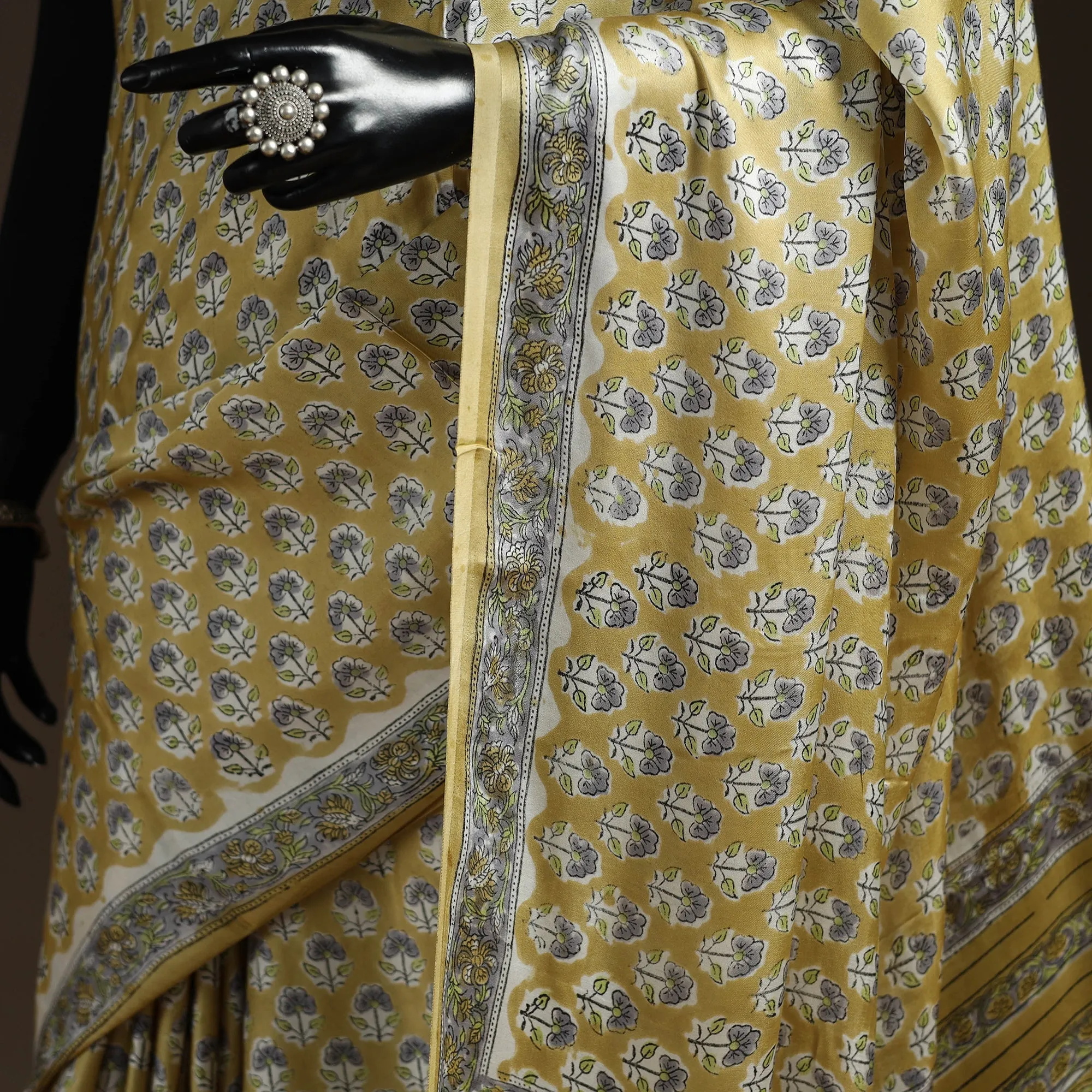Yellow - Modal Silk Hand Block Sanganeri Print Saree 06 sold by Itokri product image thumbnail 3