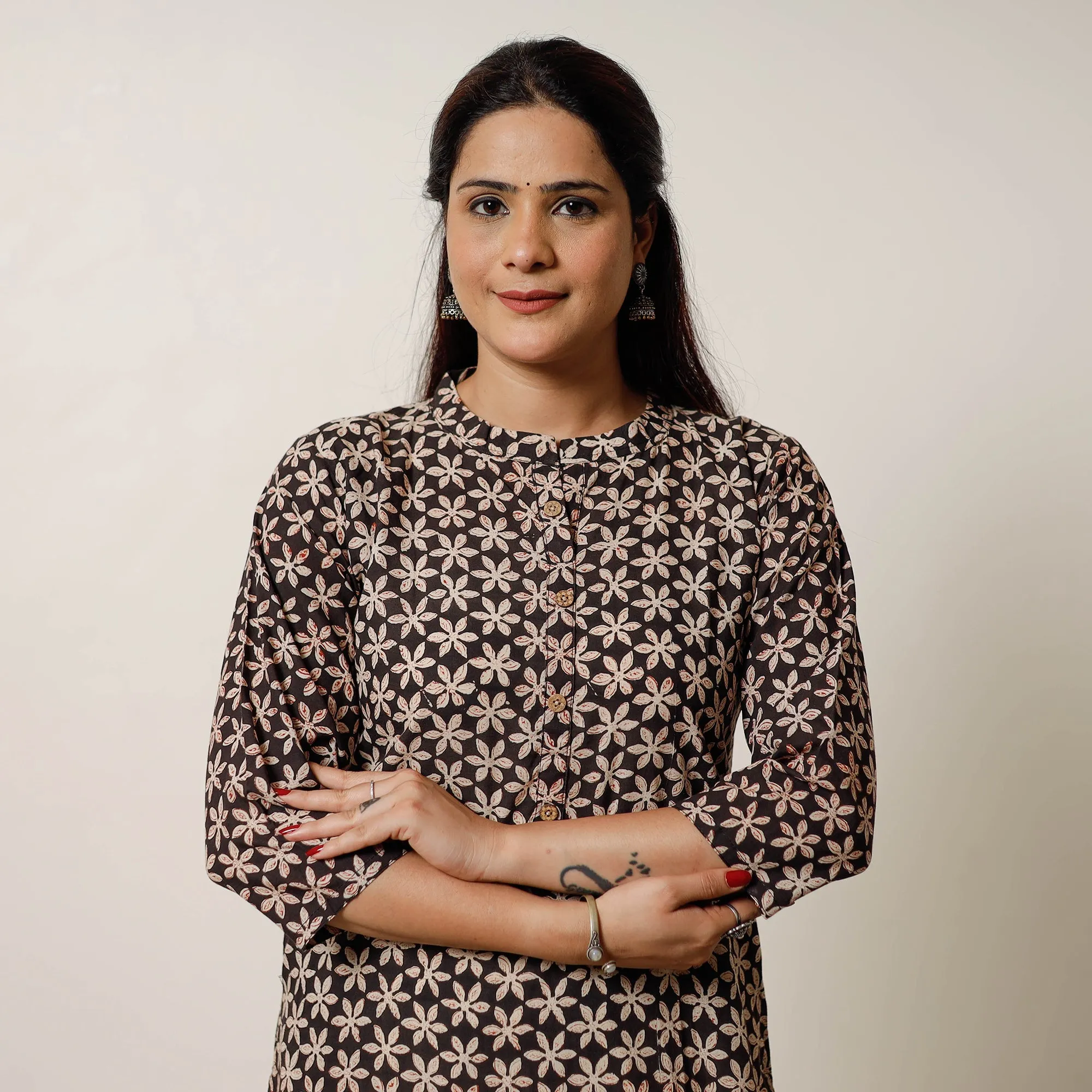 Black & White Champa Floral Buta Bagru Hand Block Printed Cotton Long Kurta 01 sold by Itokri