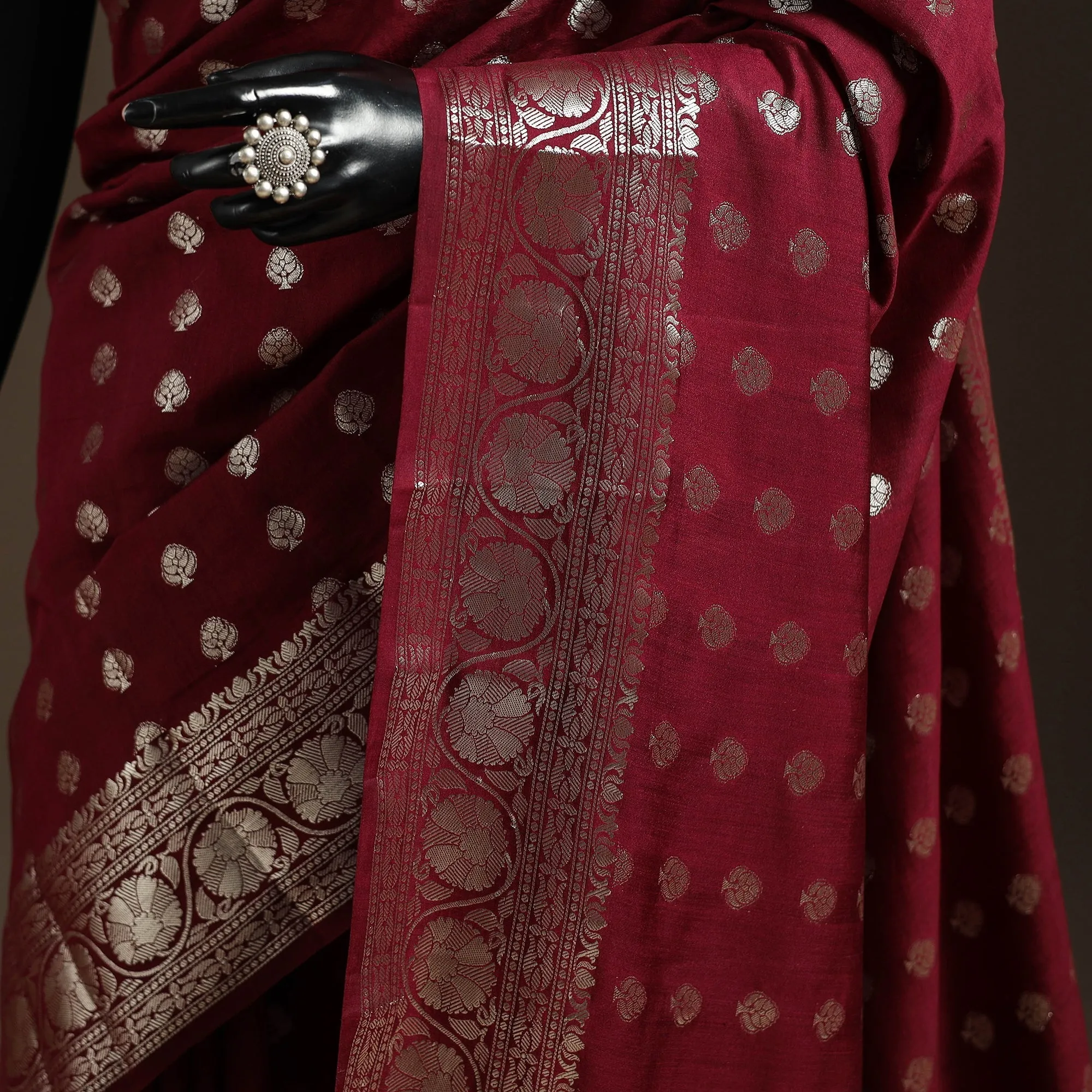 Maroon - Zari Work Chiniya Silk Banarasi Saree 13 sold by Itokri product image thumbnail 3