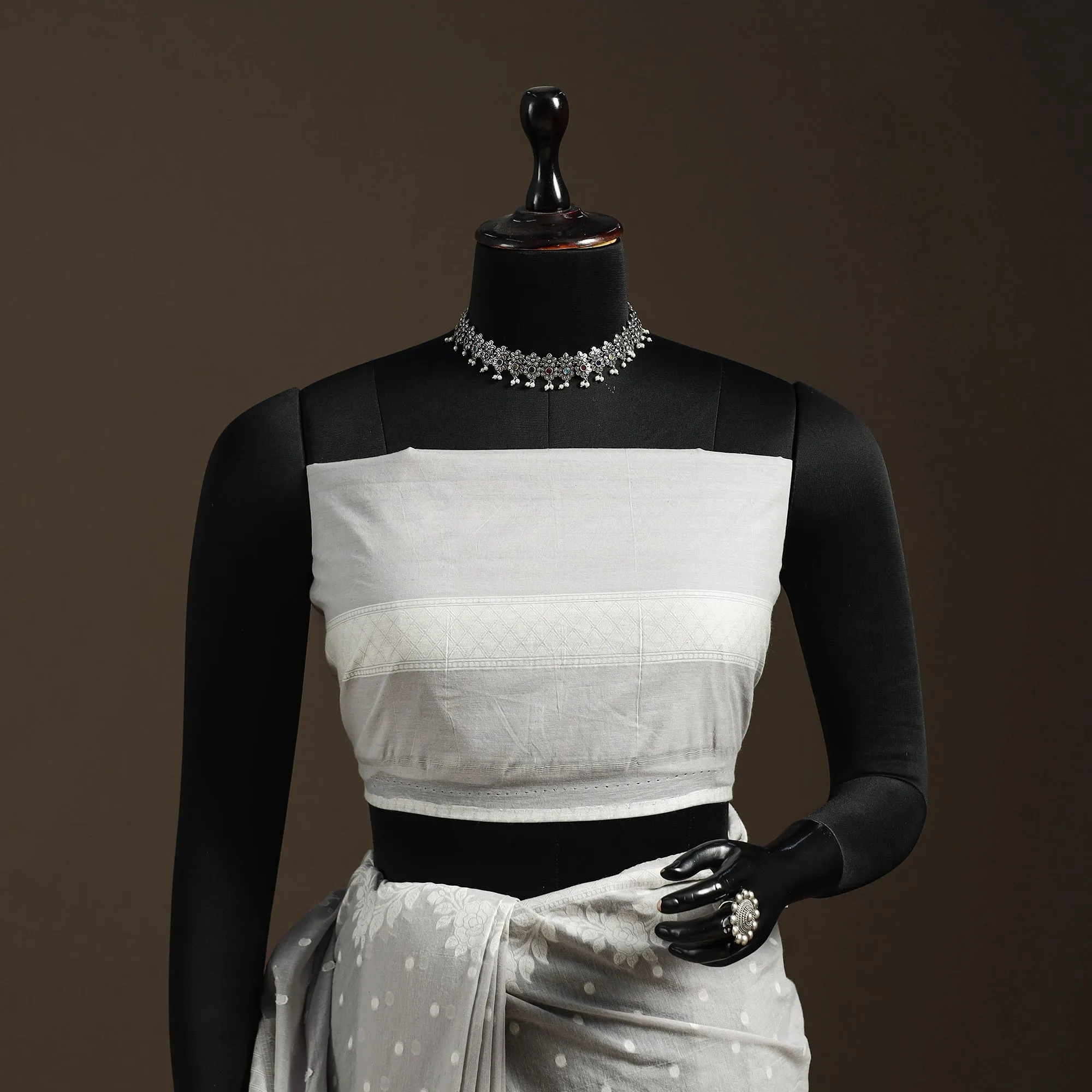 Grey - Silk Cotton Cutwork Buti Banarasi Saree 52 sold by Itokri product image thumbnail 5