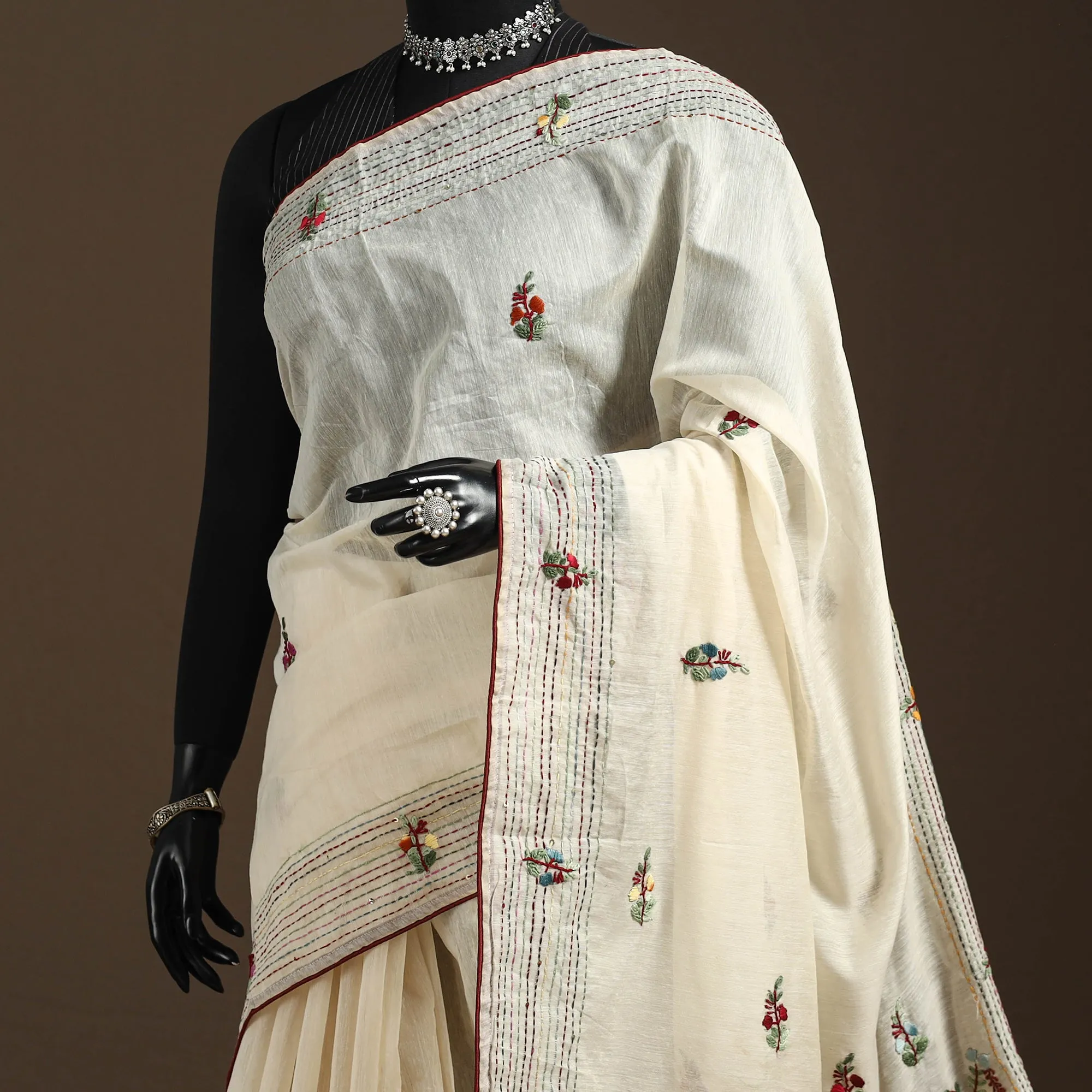 White - Bengal Chanderi Silk Hand Embroidered Saree 26 sold by Itokri product image thumbnail 2