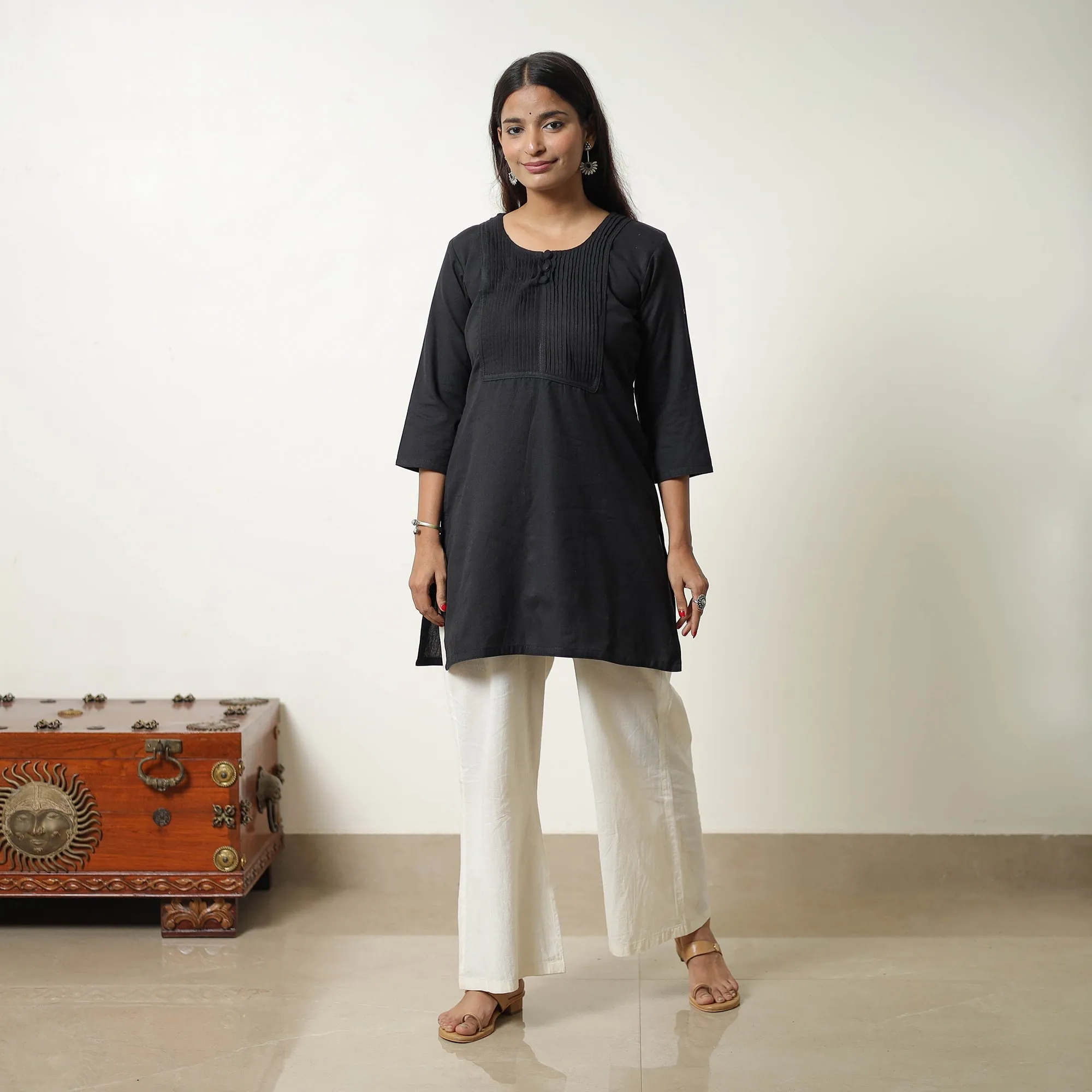 Ananya Black Flex Cotton Short Plain Kurta sold by Itokri product image thumbnail 2