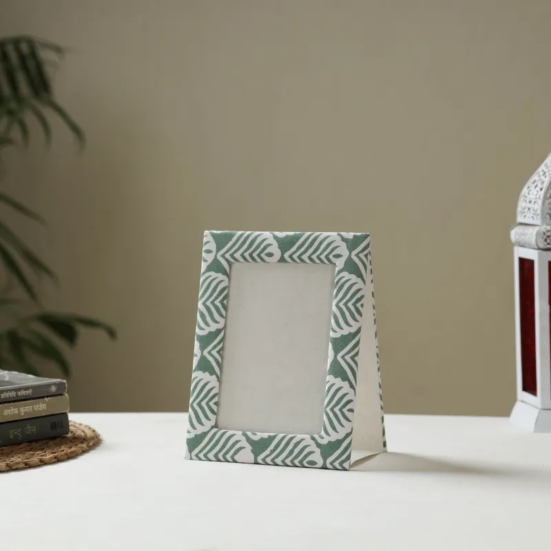 Green - Fabric Embellished Handmade Photo Frame (8 x 6 in) 07 sold by Itokri