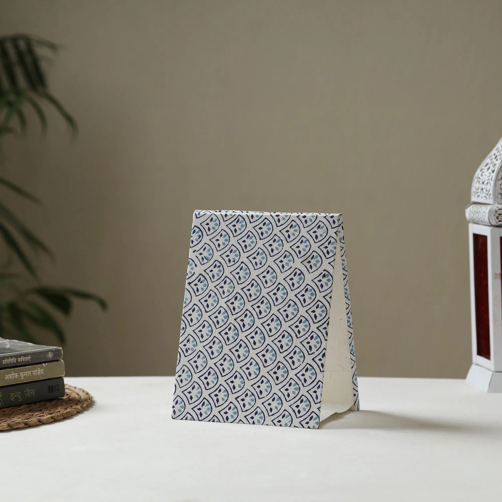 White - Fabric Embellished Handmade Photo Frame (8 x 6 in) 37 sold by Itokri product image thumbnail 3