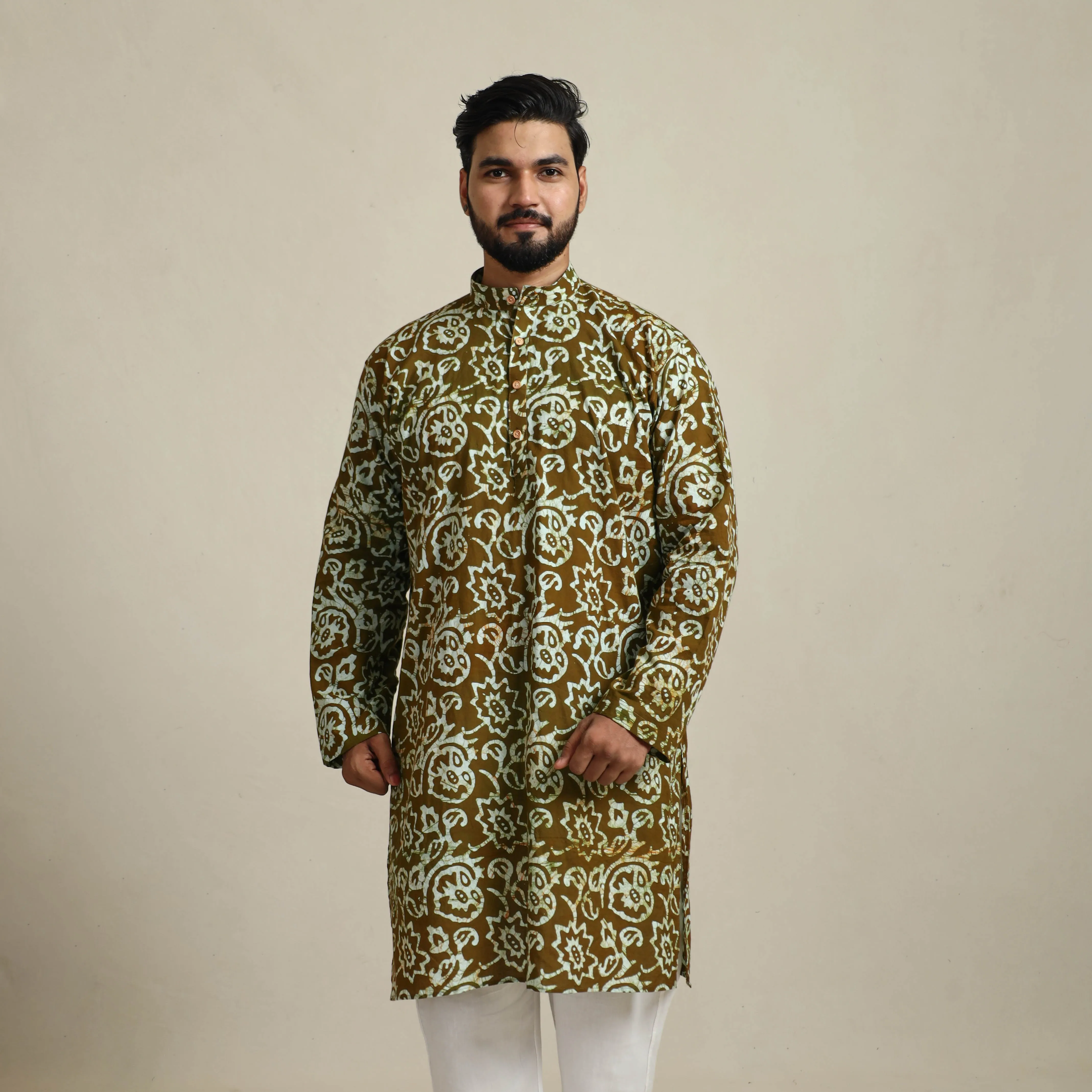 Pure Cotton Men Long Batik Print Kurta 07 sold by Itokri product image thumbnail 4