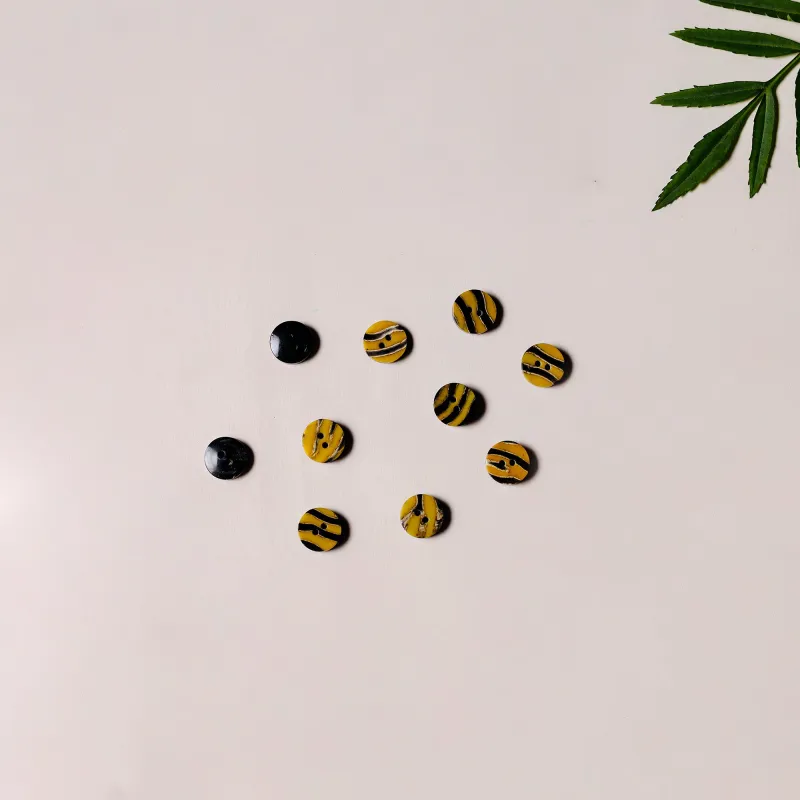 1.1cm Hand Carved Bone Clothing Button (Set of 10) 14 made by Itokri