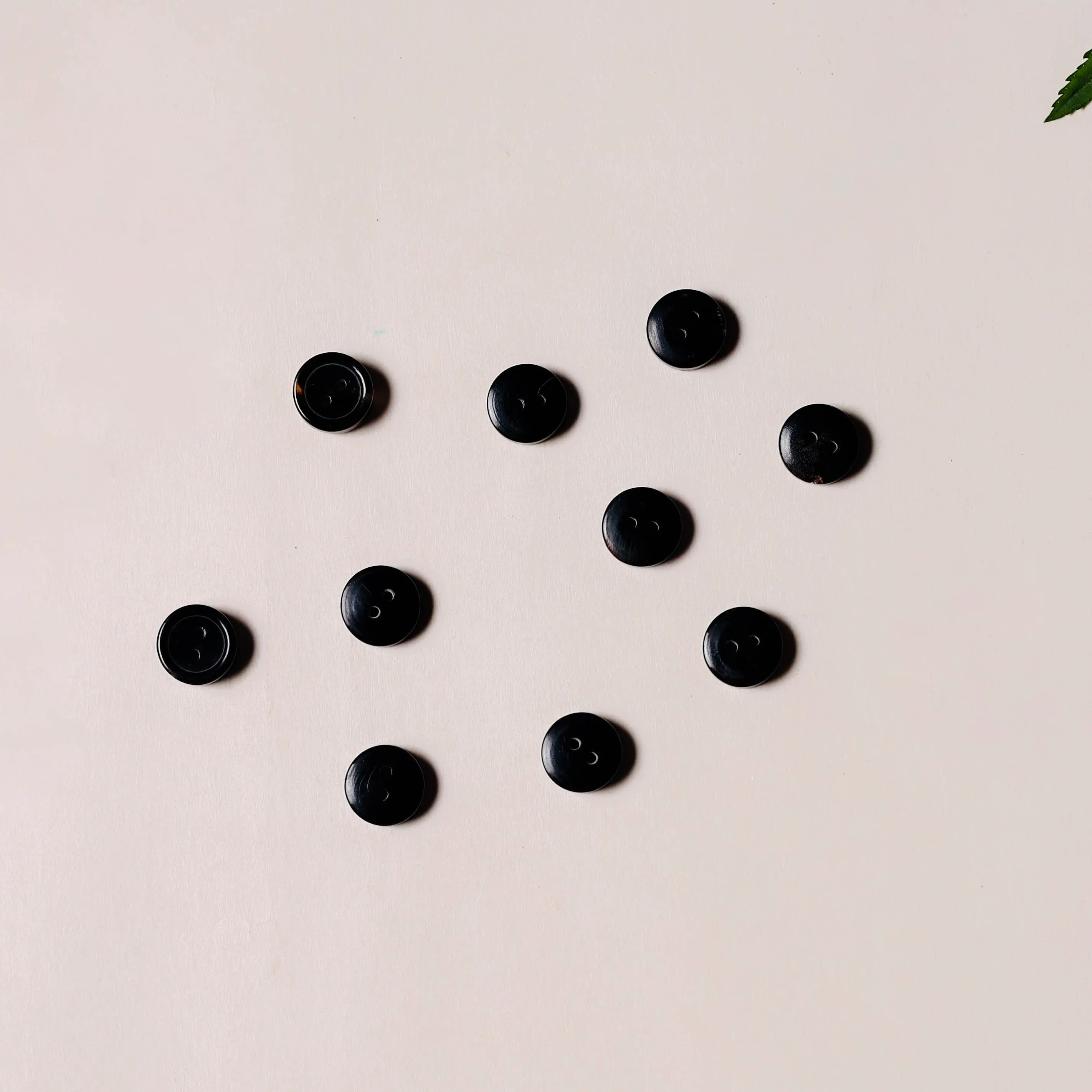 1cm Hand Carved Horn Clothing Button (Set of 10) 21 sold by Itokri product image thumbnail 2