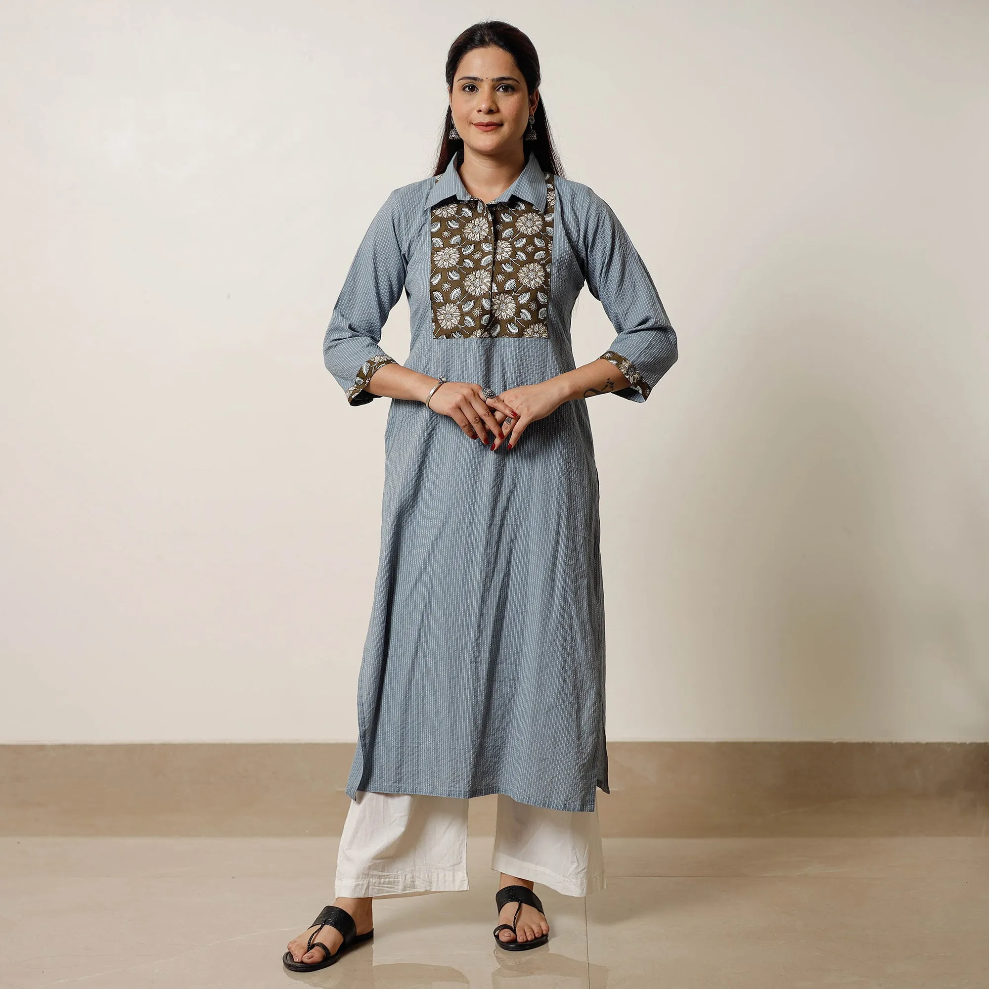 Grey - Running Stitch Cotton Straight Kurta with Sanganeri Patchwork 03 sold by Itokri product image thumbnail 2