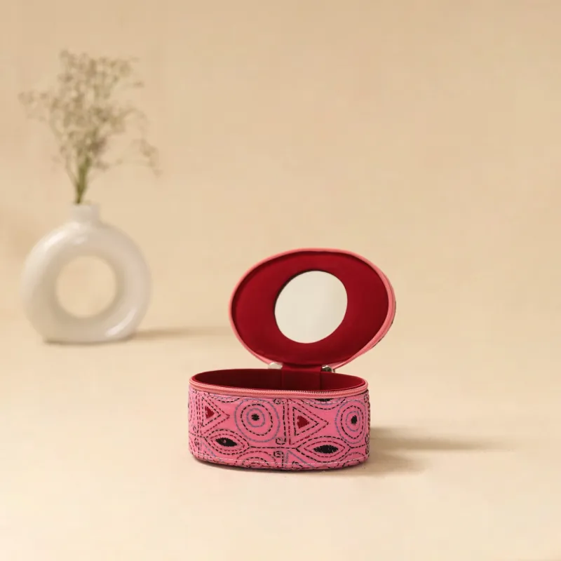 Pink - Bengal Kantha Work Handcrafted Oval Jewellery Box with Mirror 35 made by Itokri