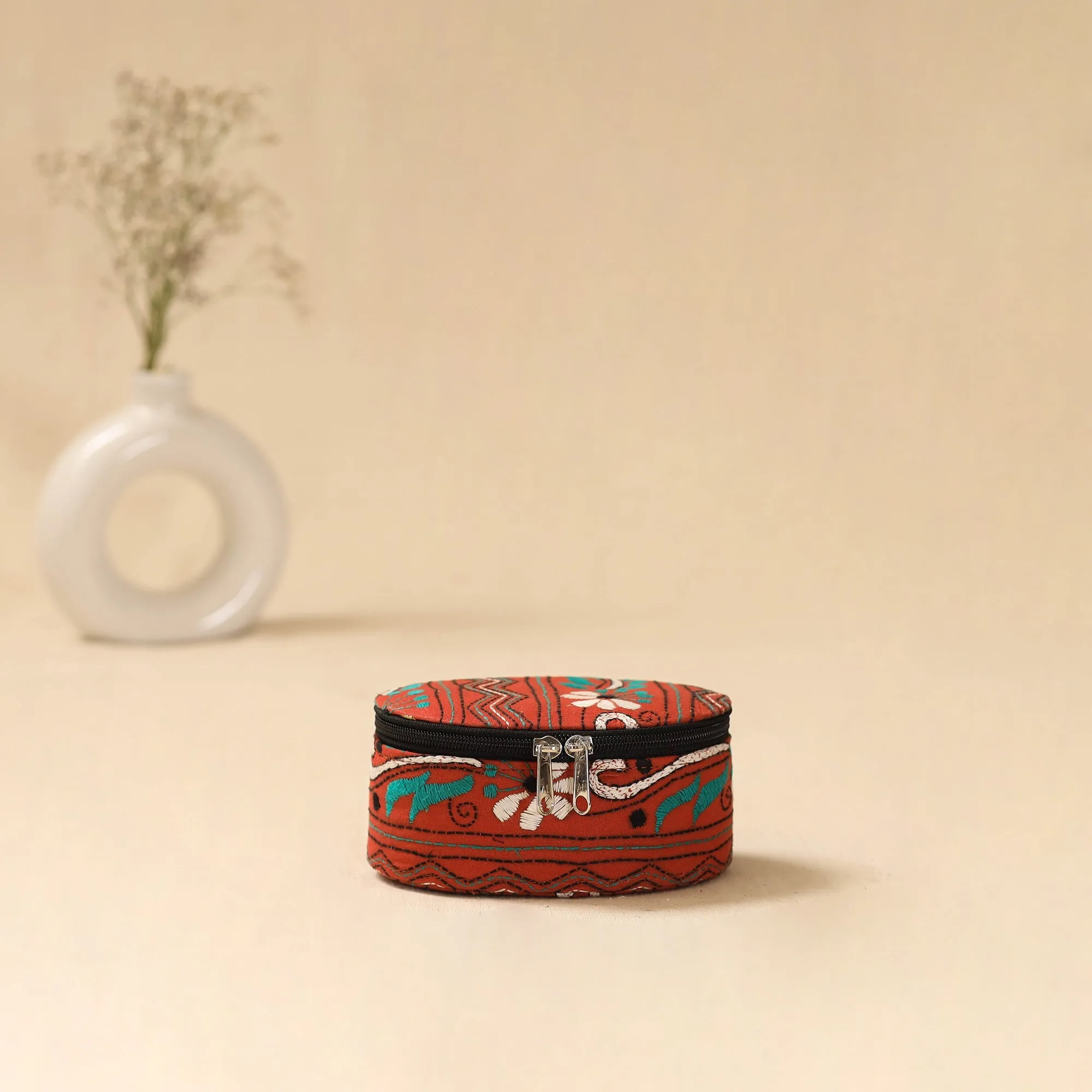 Orange - Bengal Kantha Work Handcrafted Oval Jewellery Box with Mirror 27 sold by Itokri product image thumbnail 2