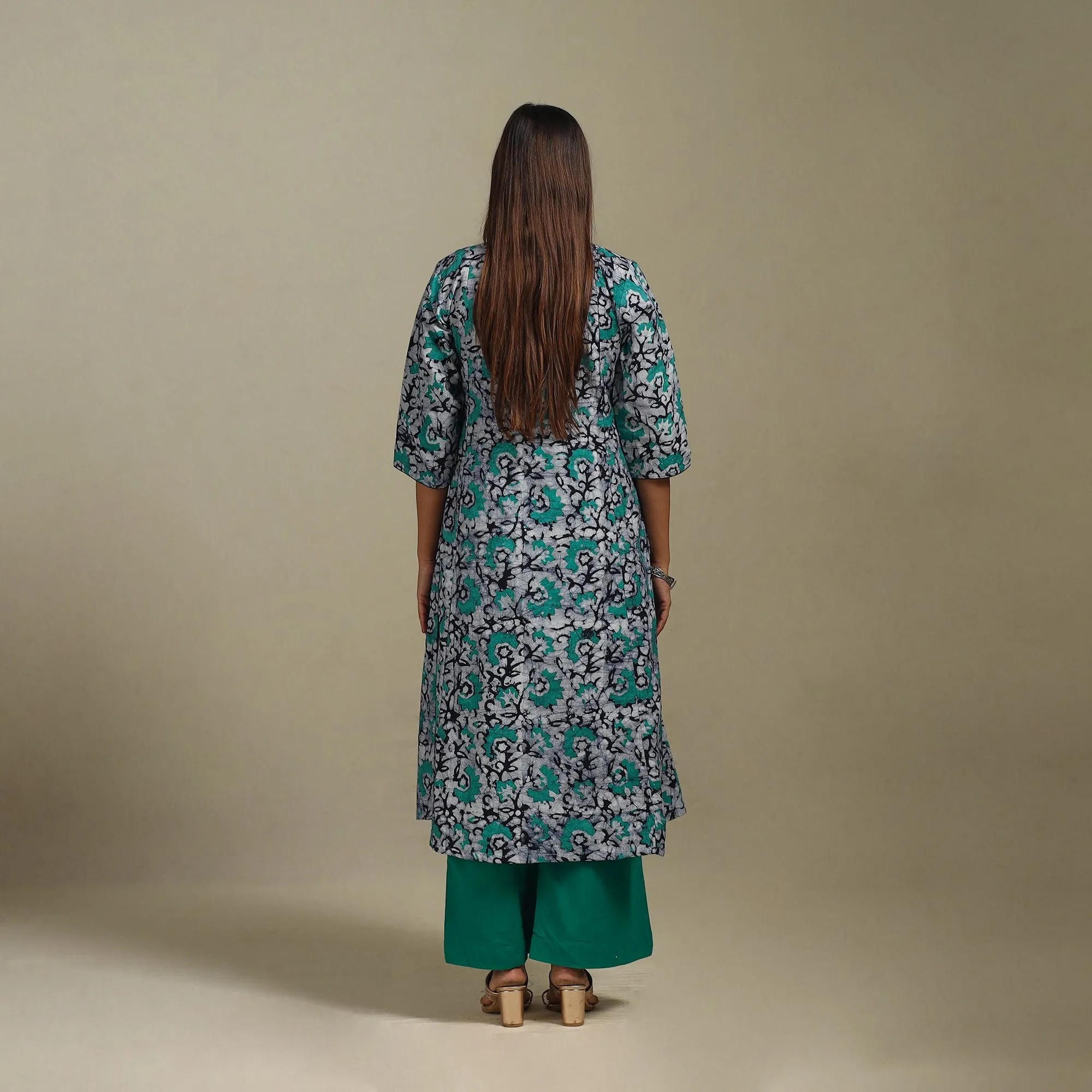 Green - A-Line Cotton Hand Block Batik Print Kurta for women 06 sold by Itokri product image thumbnail 5