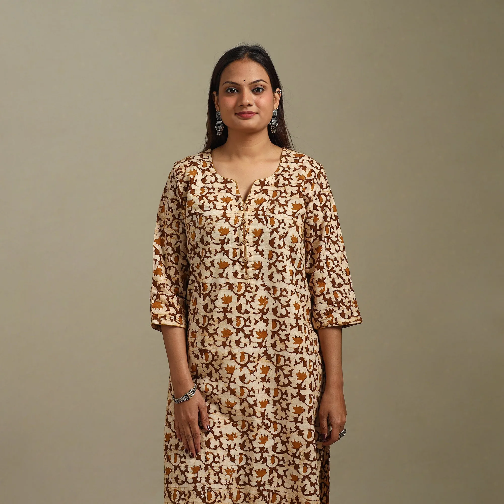Brown - Straight Cotton Hand Block Batik Print Kurta for women 27 sold by Itokri product image thumbnail 2
