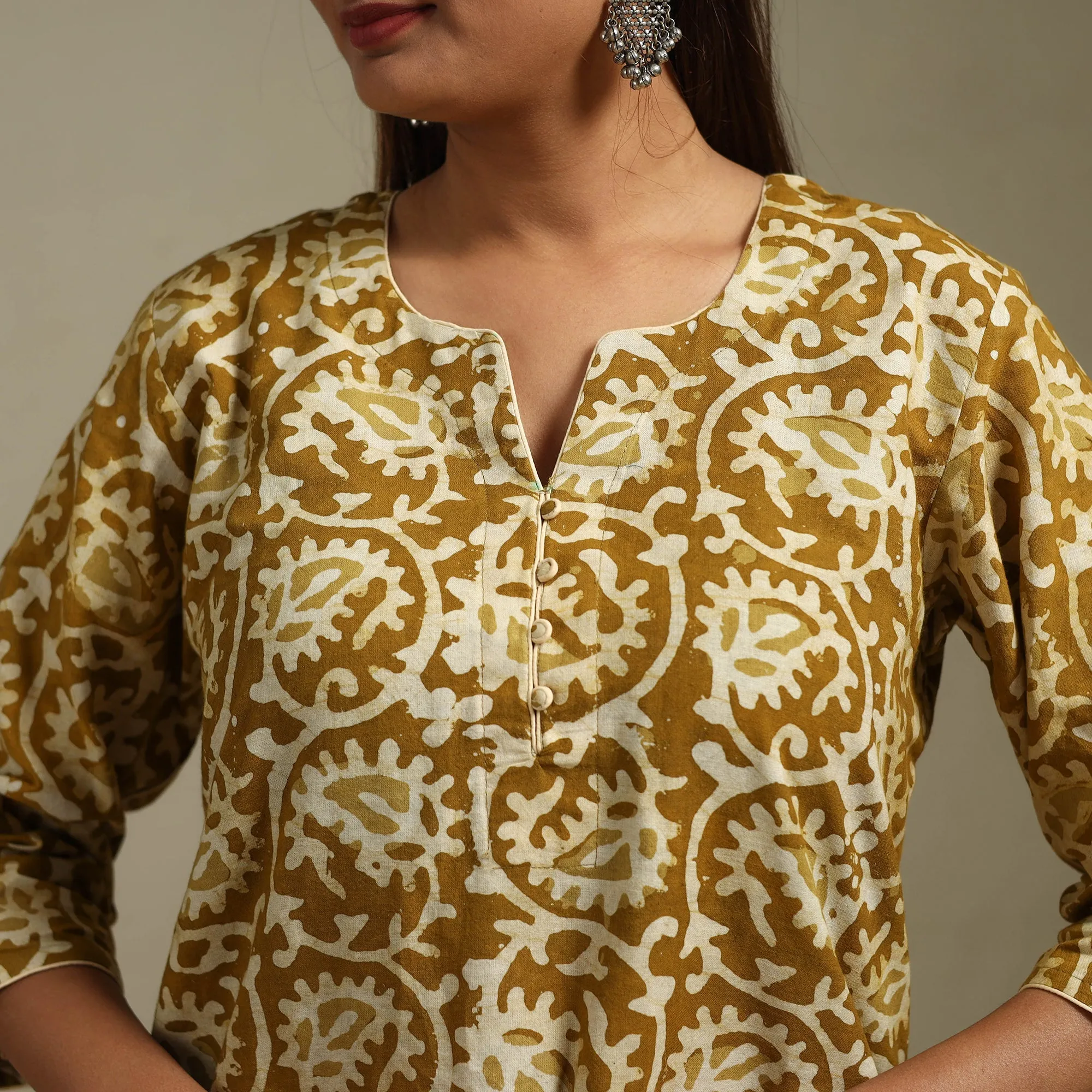 Brown - Straight Cotton Hand Block Batik Print Kurta for women 29 sold by Itokri product image thumbnail 4
