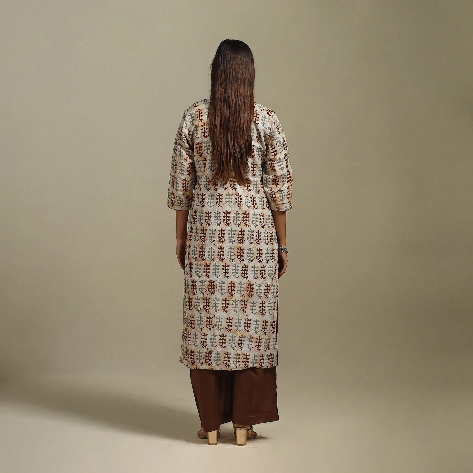 Brown - Straight Cotton Hand Block Batik Print Kurta for women 30 sold by Itokri product image thumbnail 5