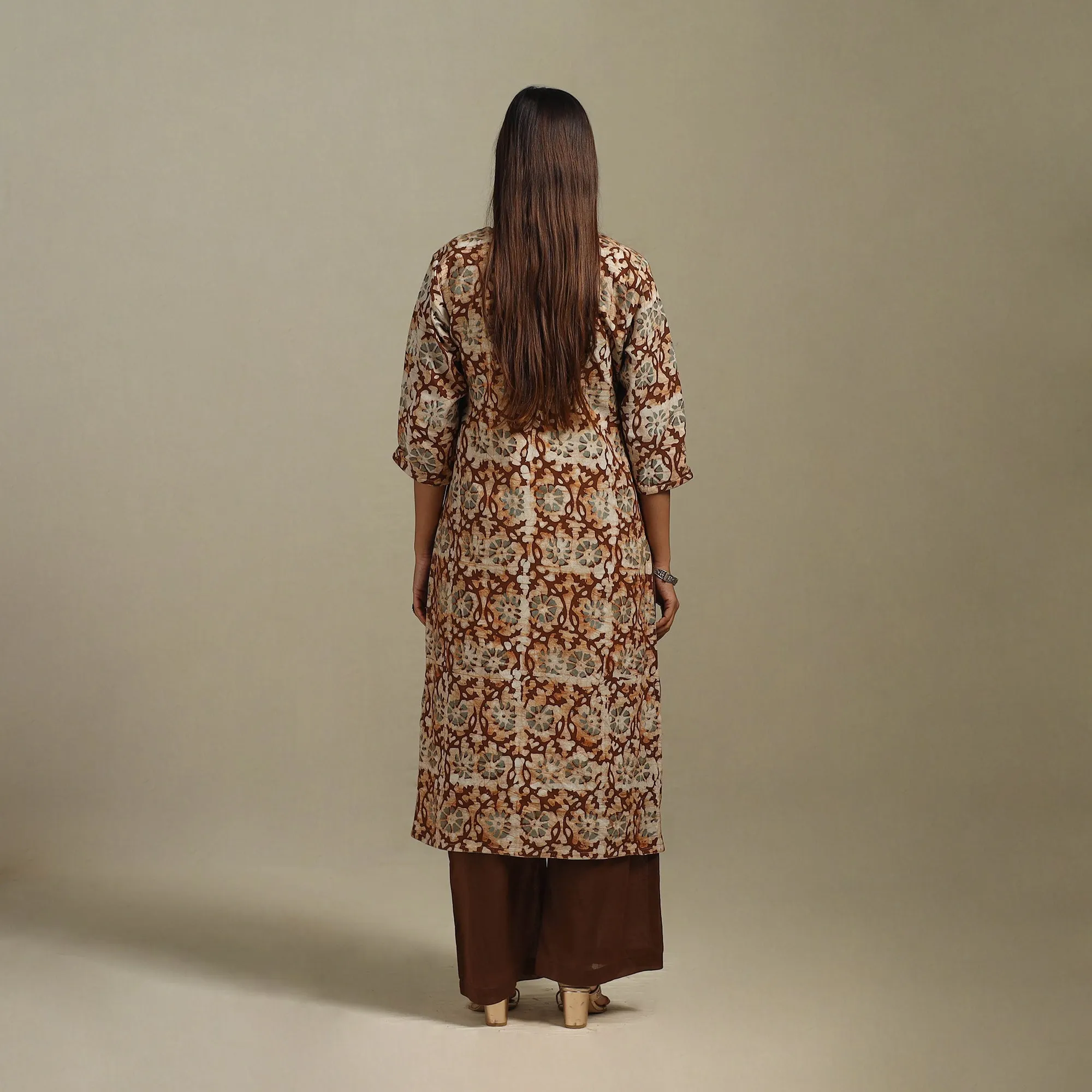 Brown - Straight Cotton Hand Block Batik Print Kurta for women 23 sold by Itokri product image thumbnail 5