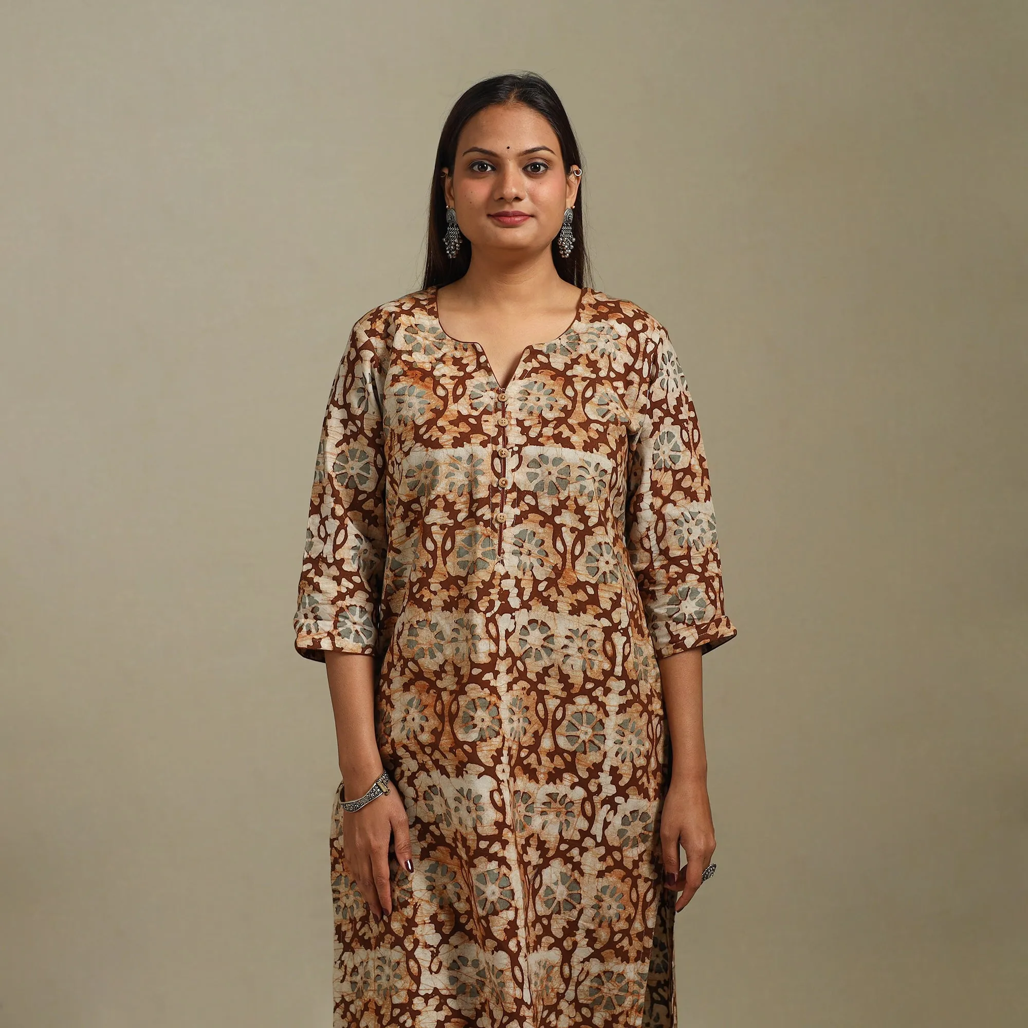 Brown - Straight Cotton Hand Block Batik Print Kurta for women 23 sold by Itokri product image thumbnail 2