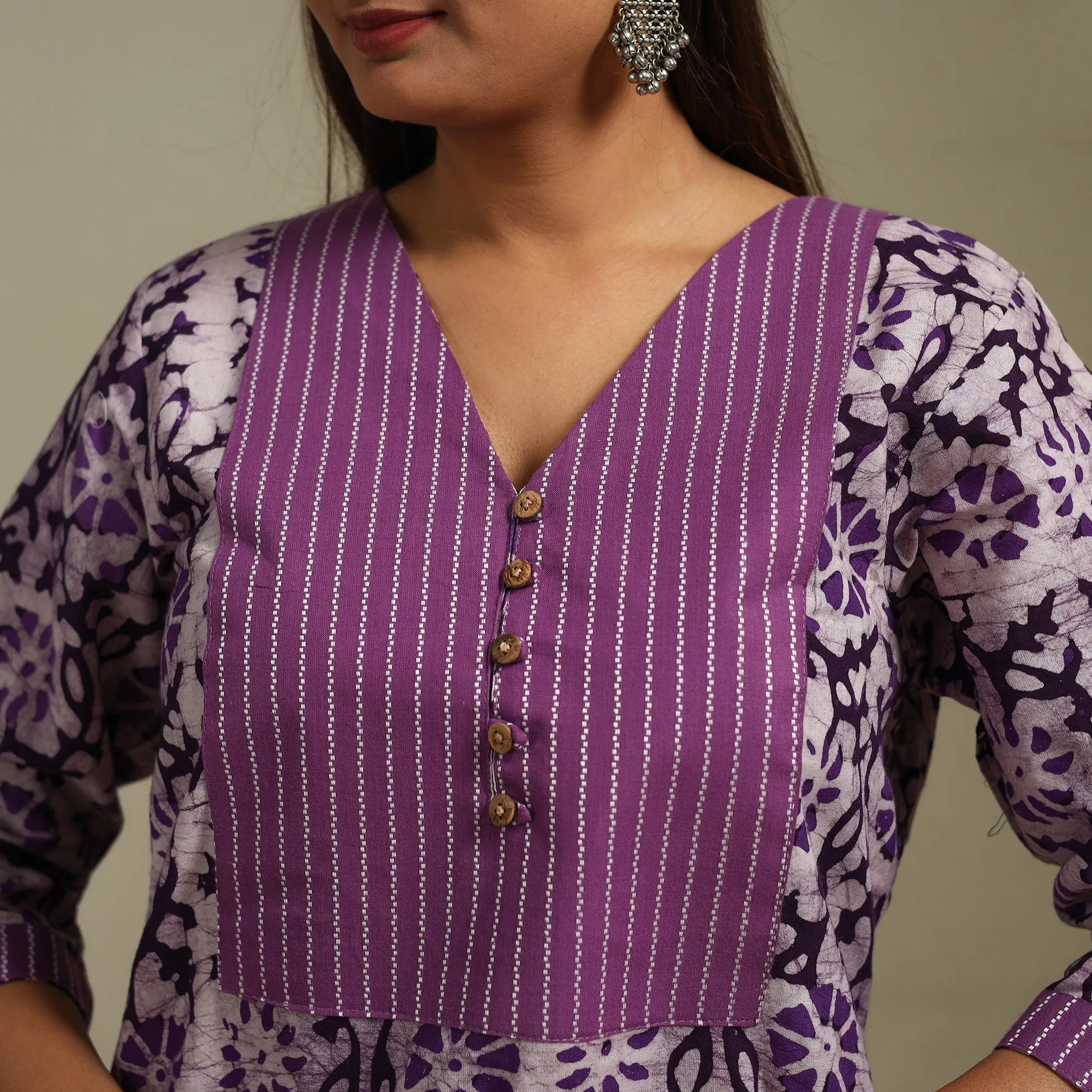 Purple - Straight Patchwork Cotton Hand Block Batik Print Kurta for women 41 sold by Itokri product image thumbnail 4