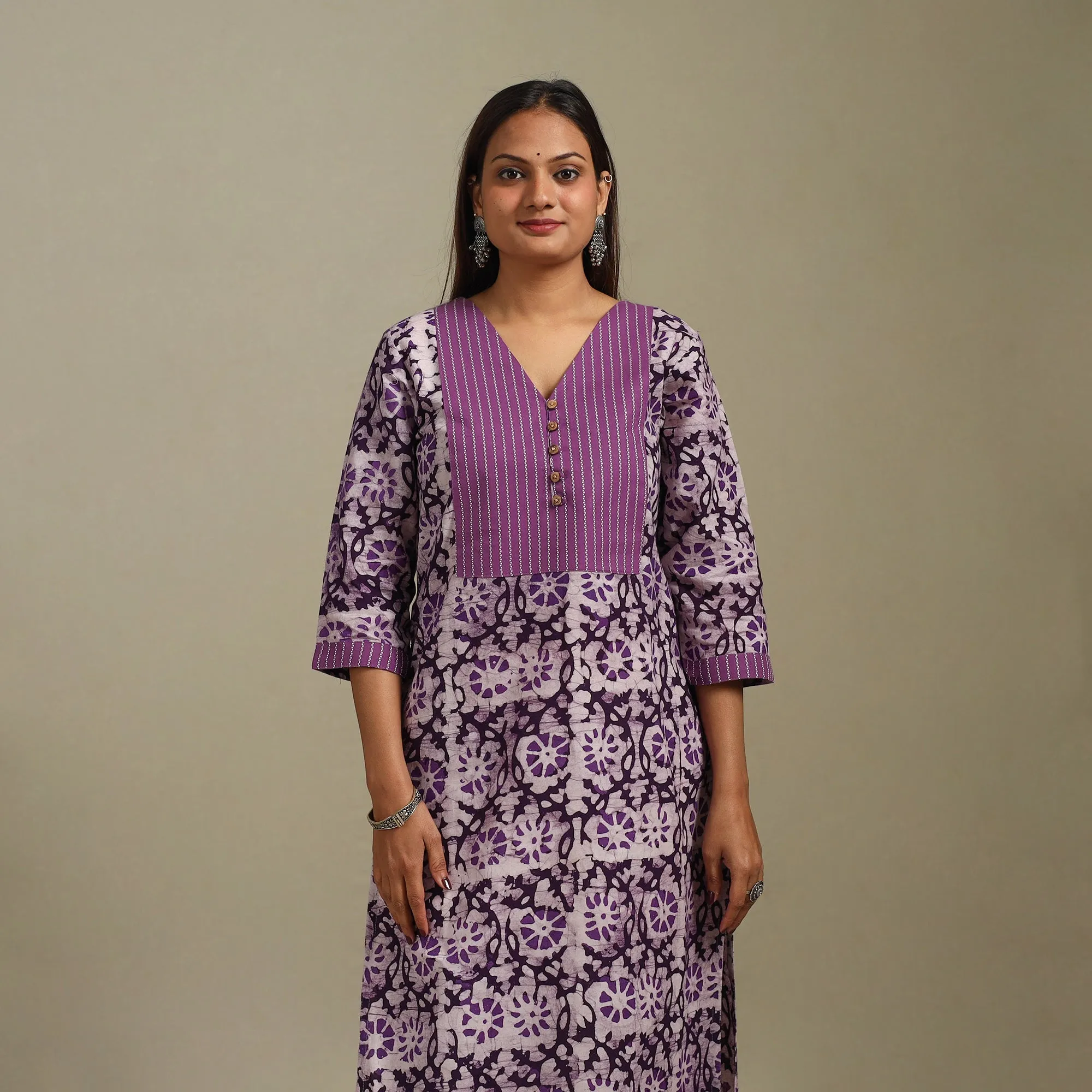 Purple - Straight Patchwork Cotton Hand Block Batik Print Kurta for women 41 sold by Itokri product image thumbnail 2