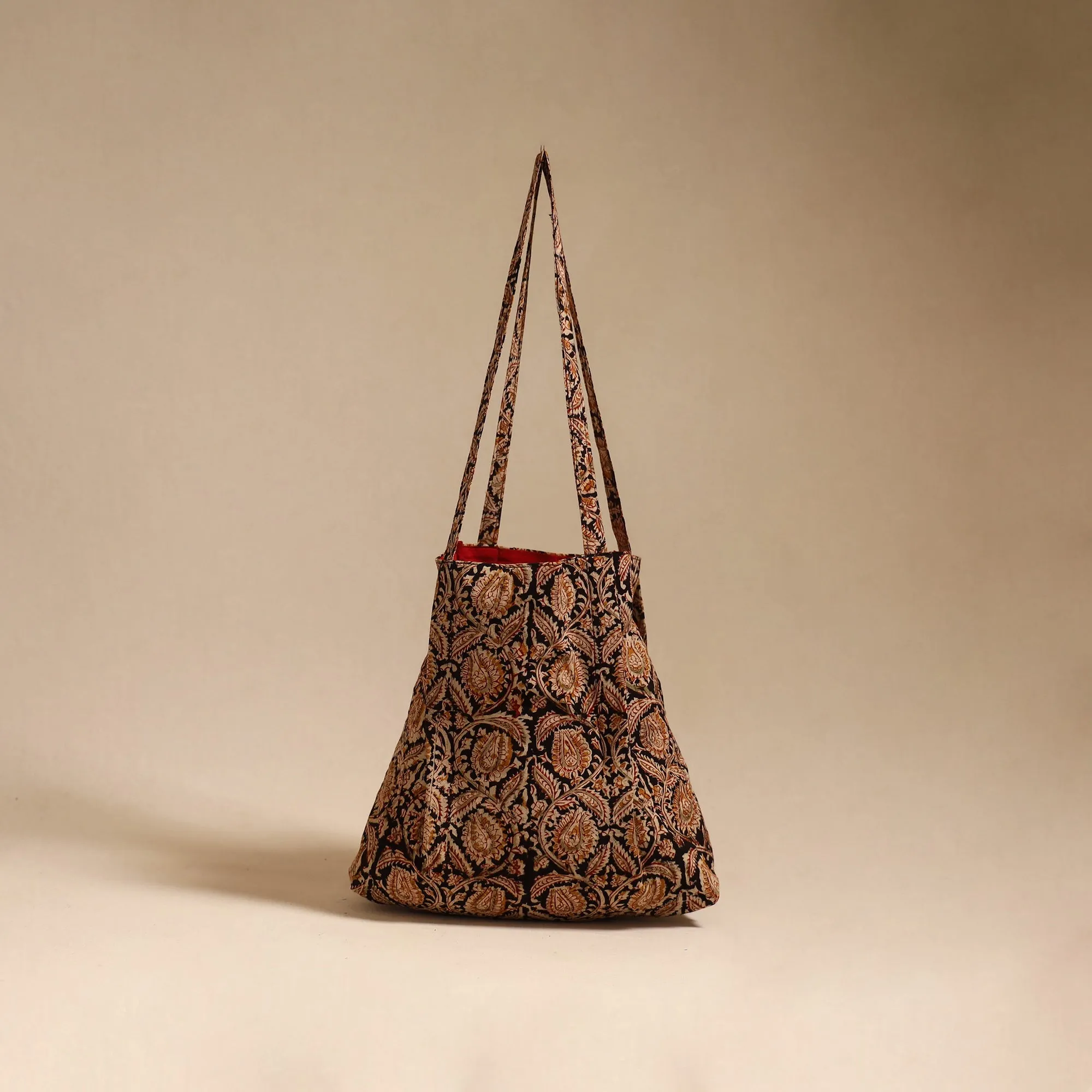 Handcrafted Fabric Jhola Bag 45 sold by Itokri